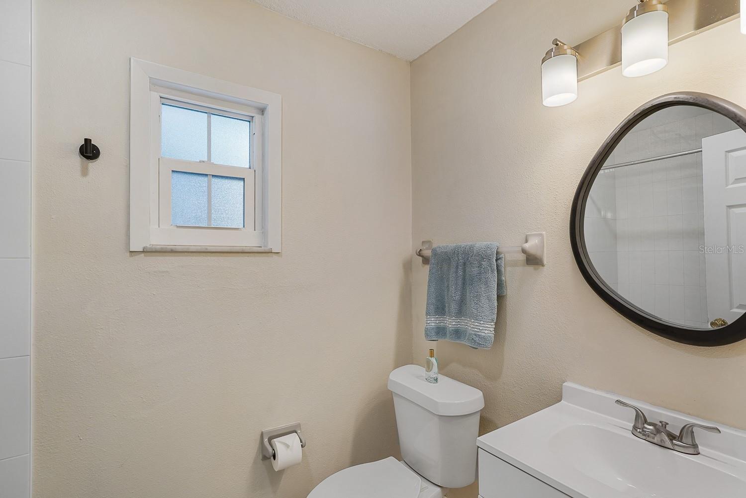 Image 10 of 23 For 635 Melody Circle