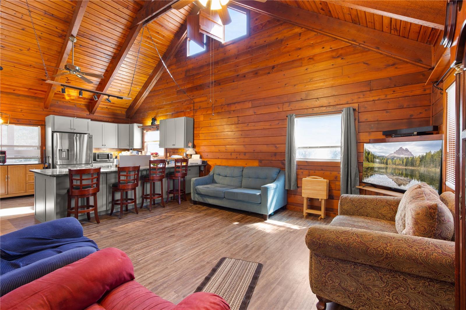 Image 15 of 54 For 7251 241st Street E