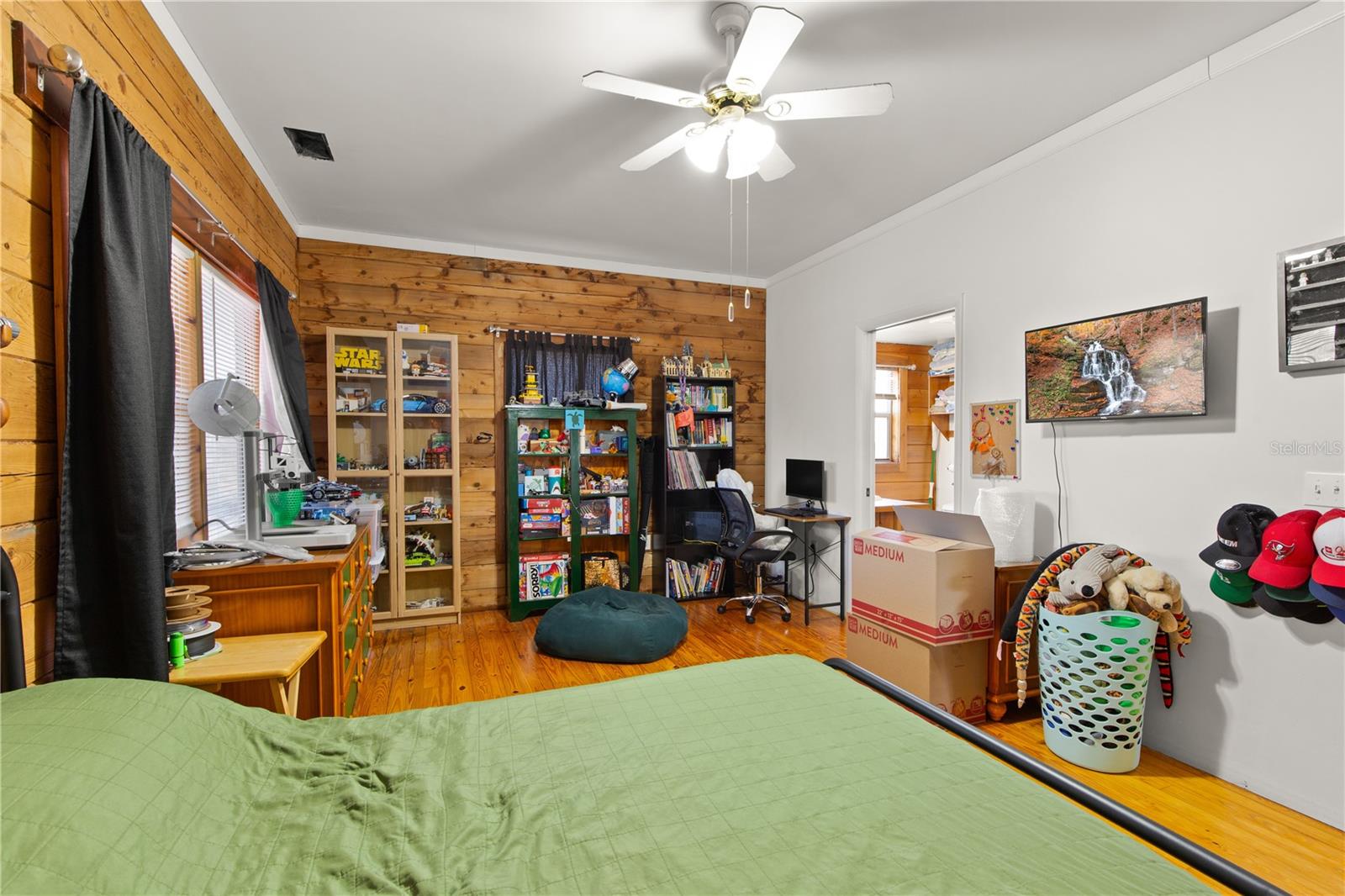 Image 26 of 54 For 7251 241st Street E