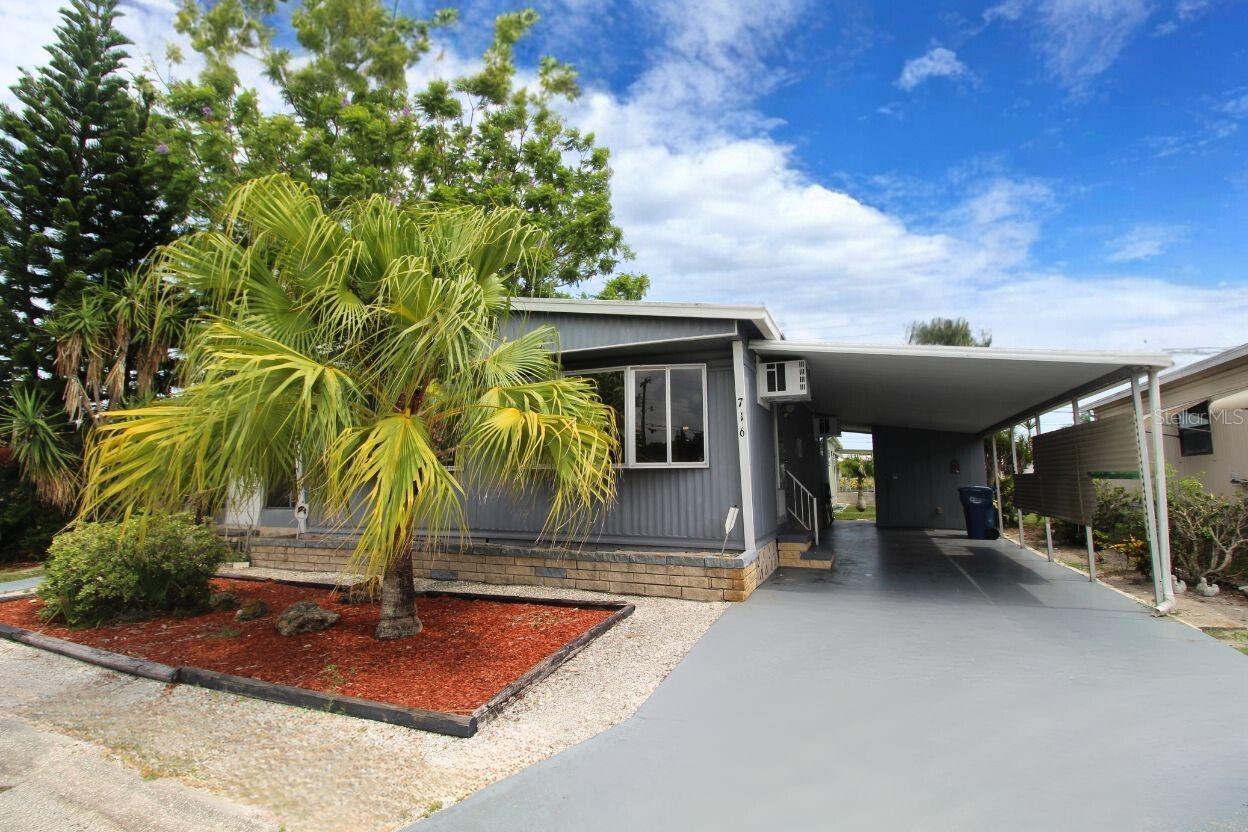 Image 2 of 15 For 716 49th Avenue W