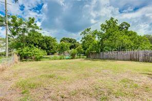 Image 14 of 14 For 810 20th Avenue W