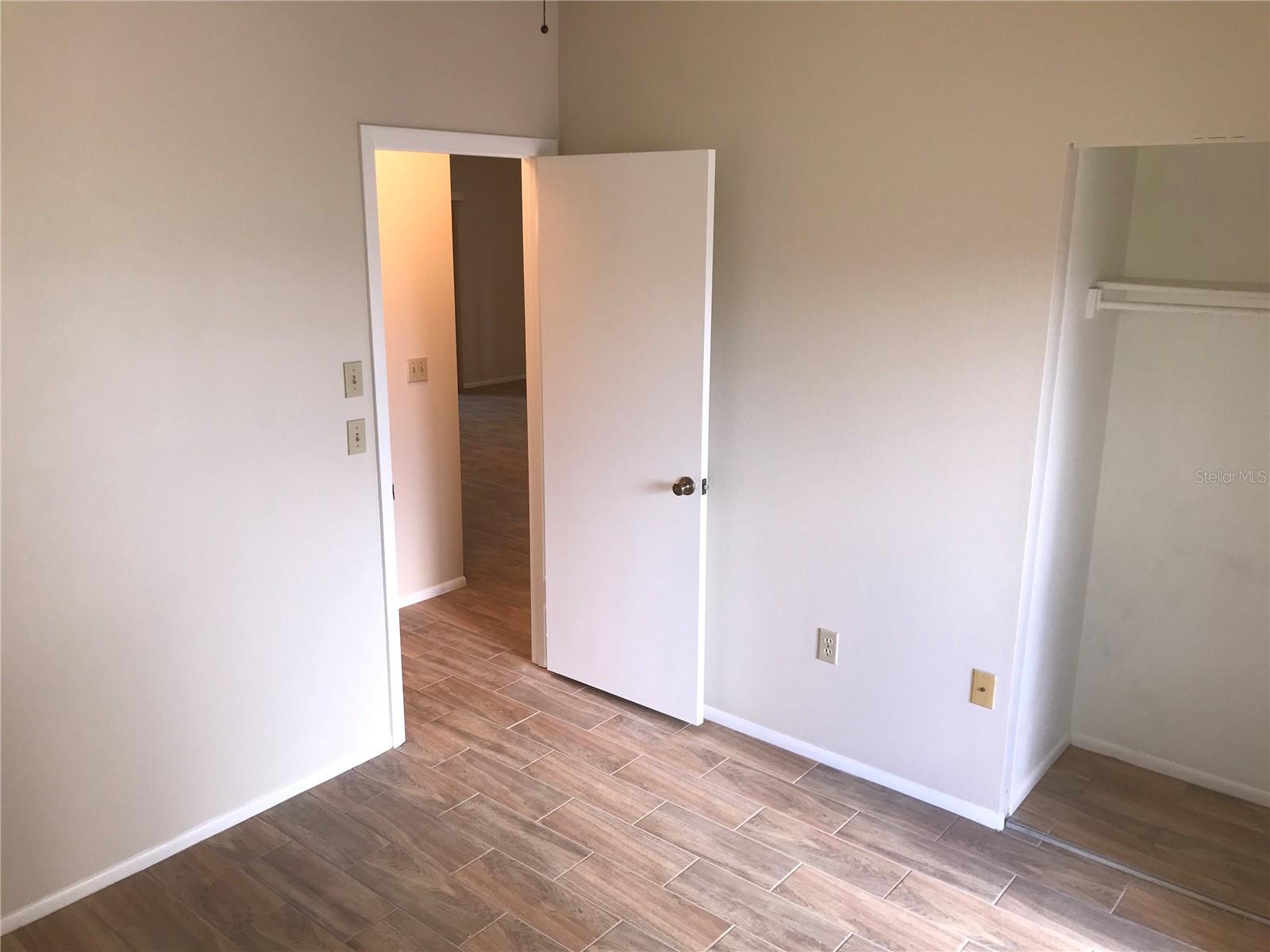 Image 17 of 21 For 3705 34th Ave Drive W