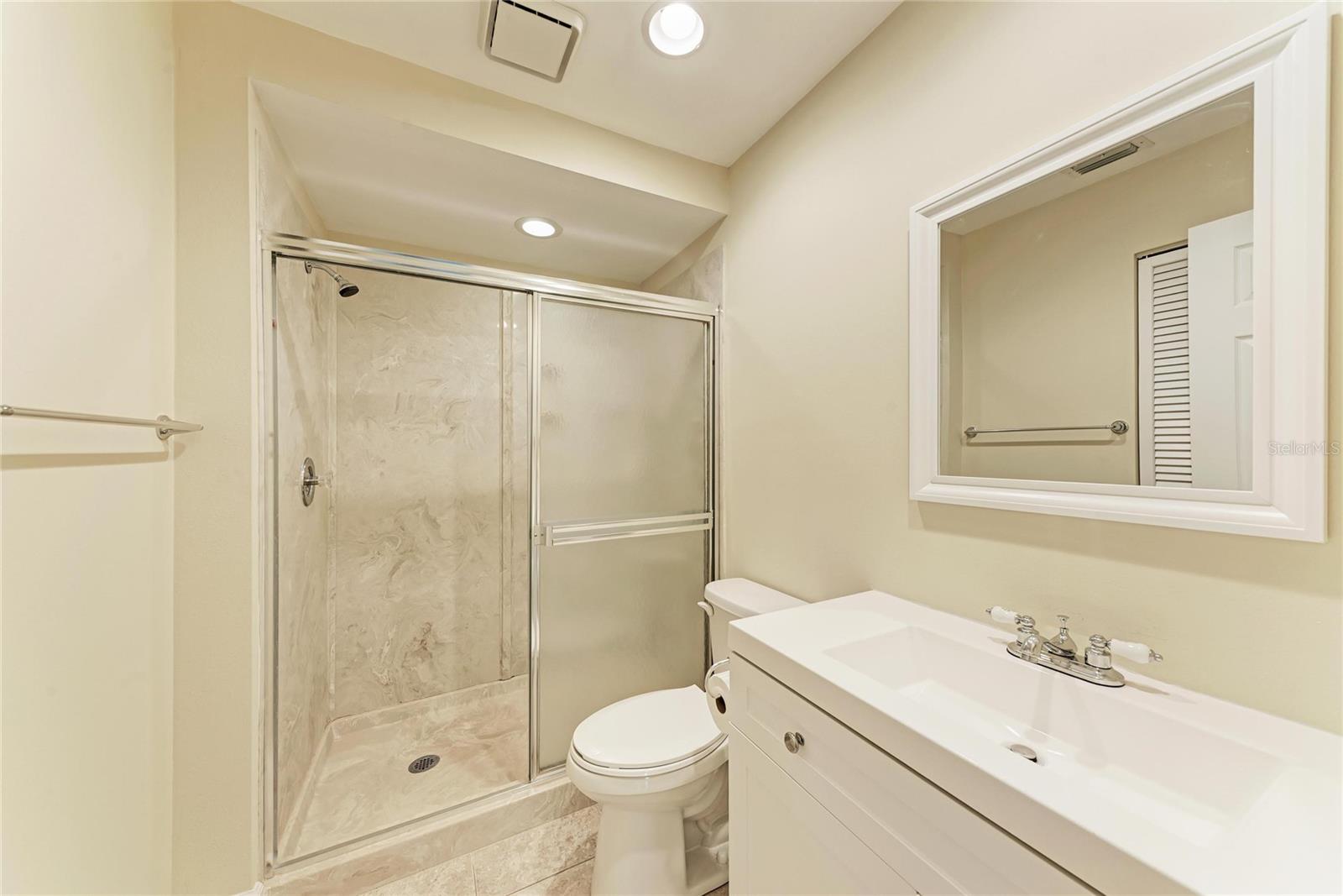 Image 15 of 36 For 4537 Morningside  10