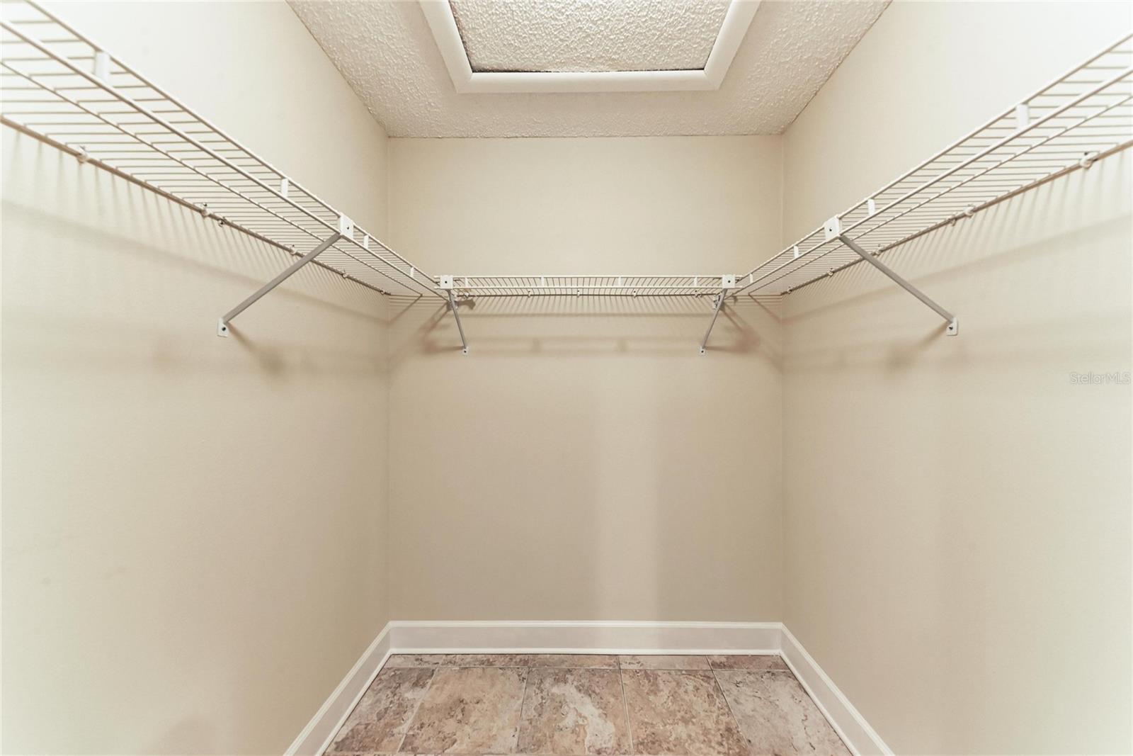 Image 16 of 36 For 4537 Morningside  10