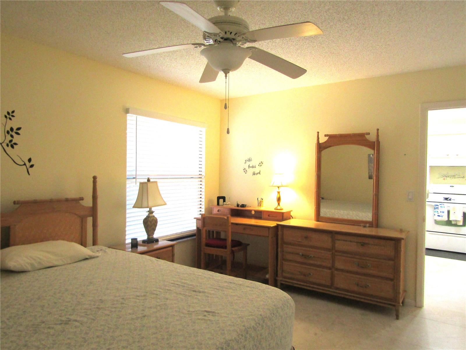 Image 19 of 31 For 4628 Ringwood Meadow 26