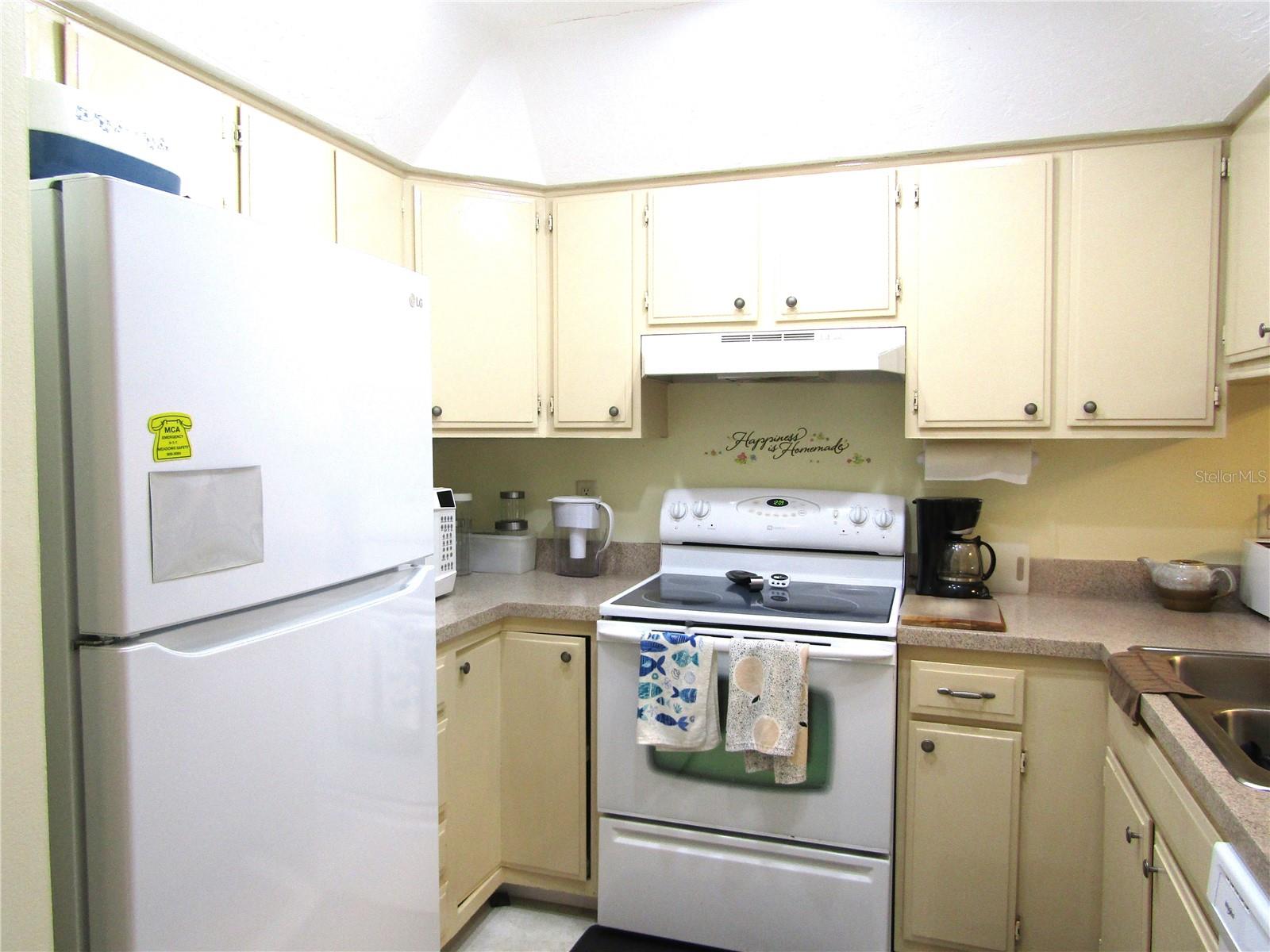 Image 3 of 31 For 4628 Ringwood Meadow 26