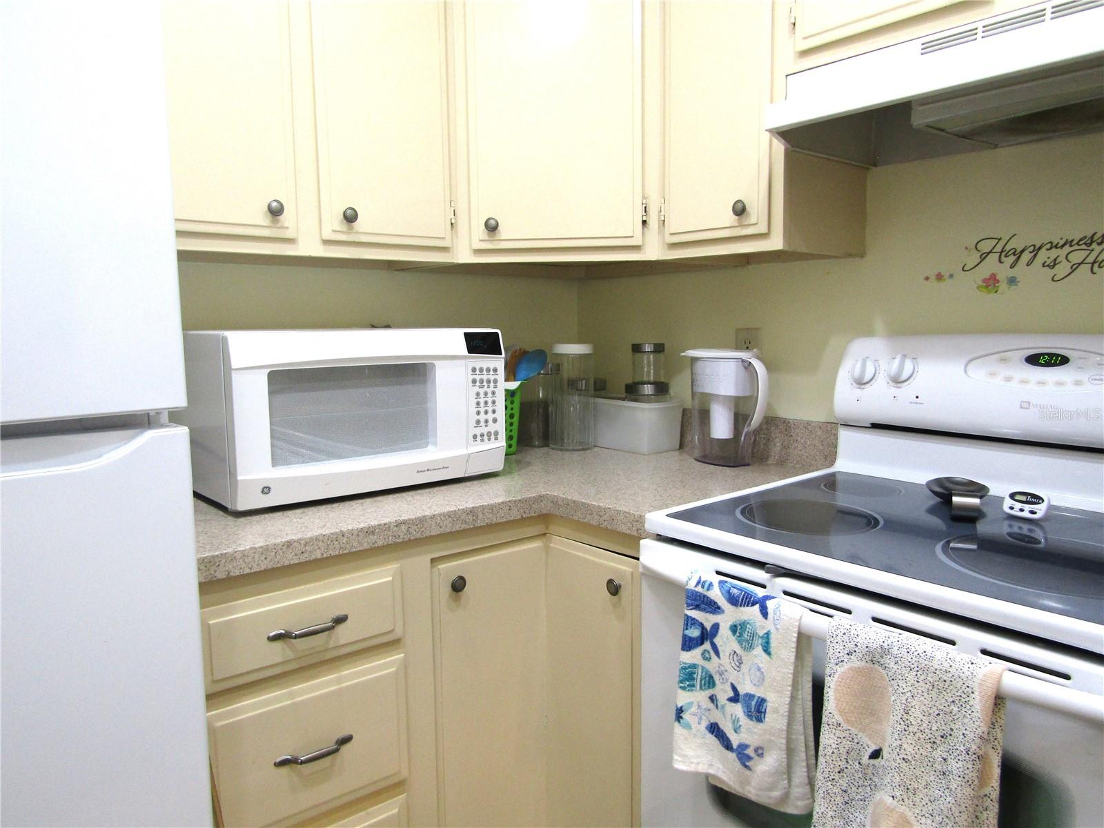 Image 8 of 31 For 4628 Ringwood Meadow 26