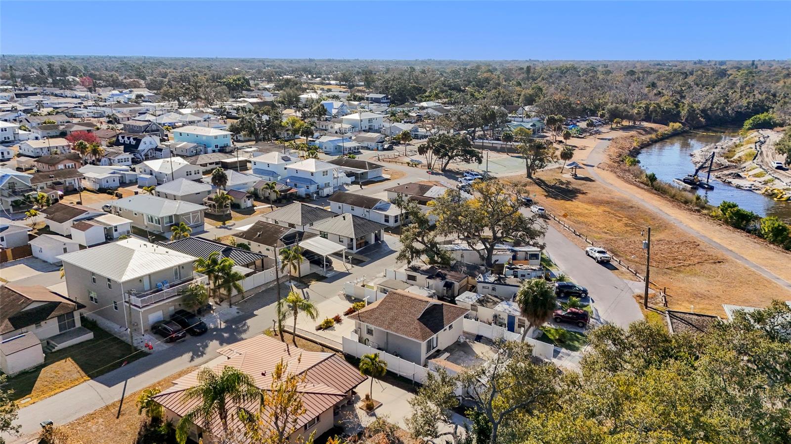 Image 42 of 46 For 1308 File Avenue