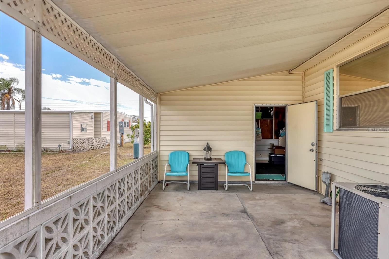 Image 26 of 50 For 1006 44th Avenue Drive E