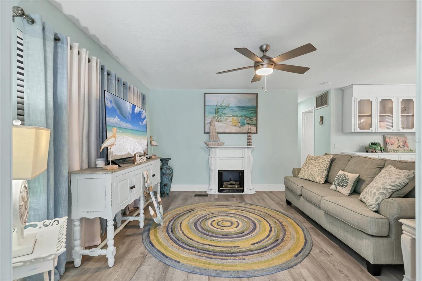 Image 7 of 50 For 1006 44th Avenue Drive E