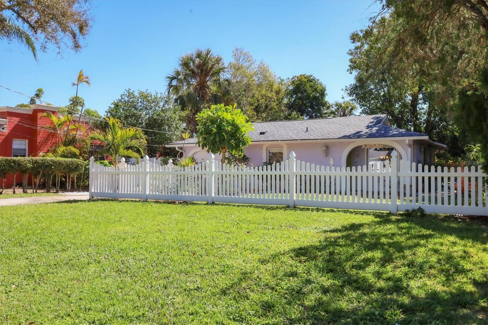 Details for 2213 19th Avenue W, BRADENTON, FL 34205