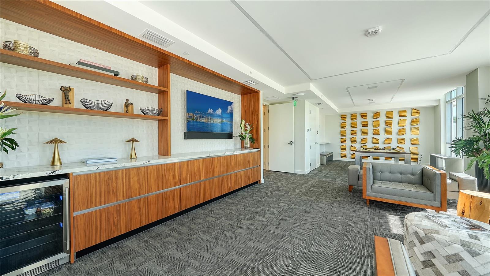 Image 46 of 67 For 111 Golden Gate Point 701ph