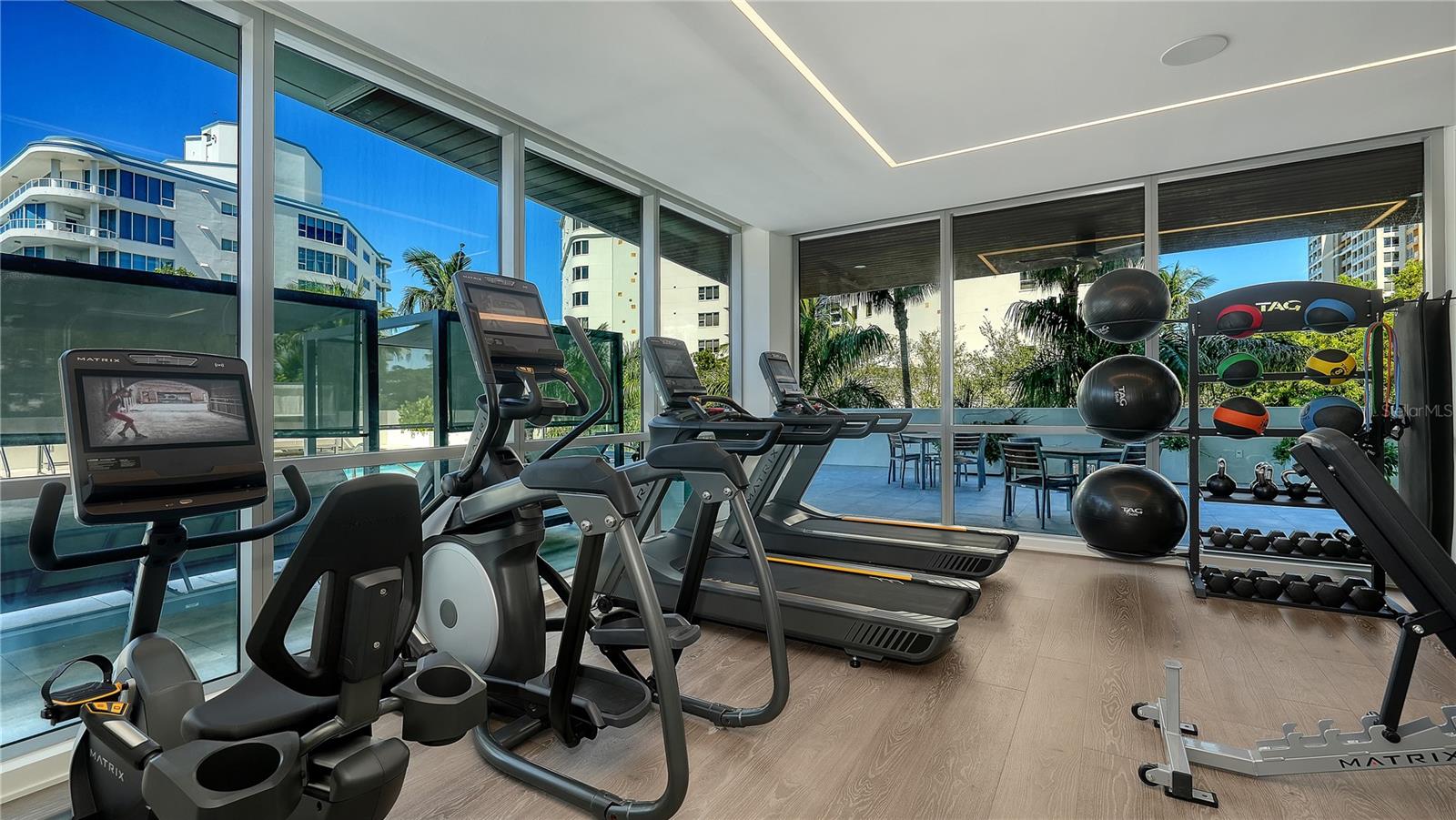 Image 49 of 67 For 111 Golden Gate Point 701ph