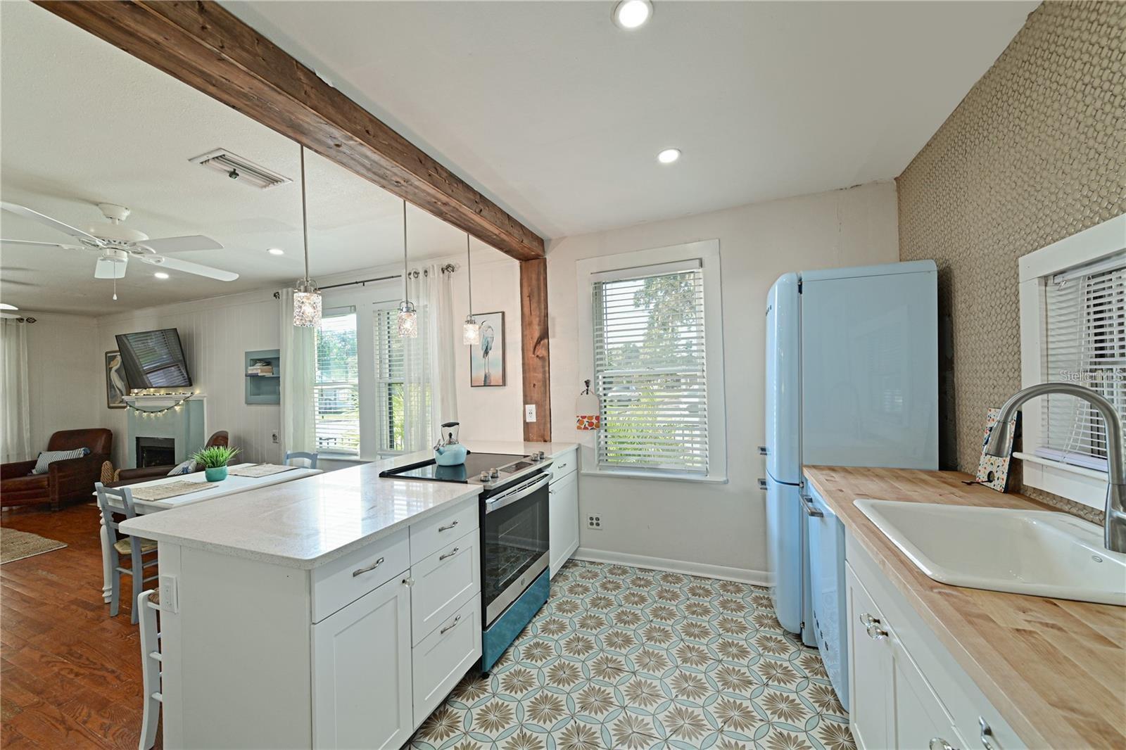 Image 16 of 20 For 1318 6th Street W