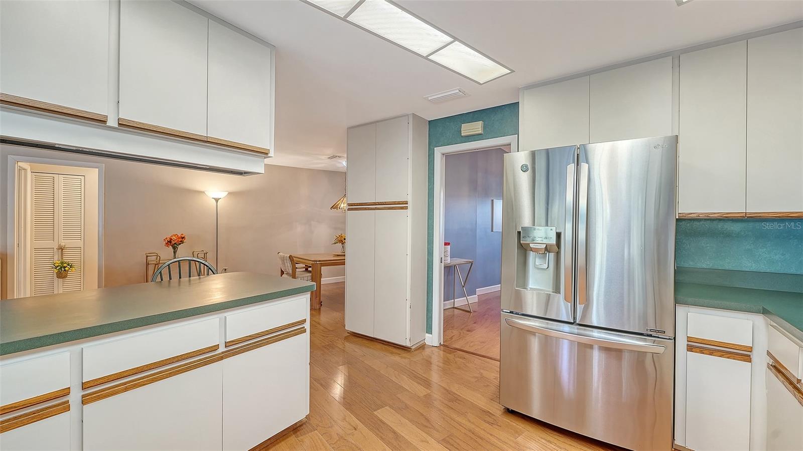 Image 16 of 48 For 5331 Dominica Circle