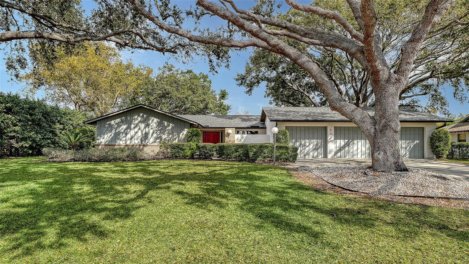 Image 2 of 48 For 5331 Dominica Circle