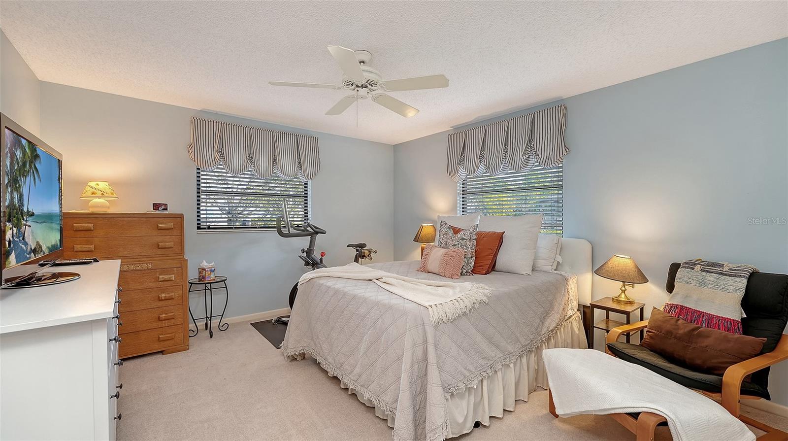 Image 28 of 48 For 5331 Dominica Circle