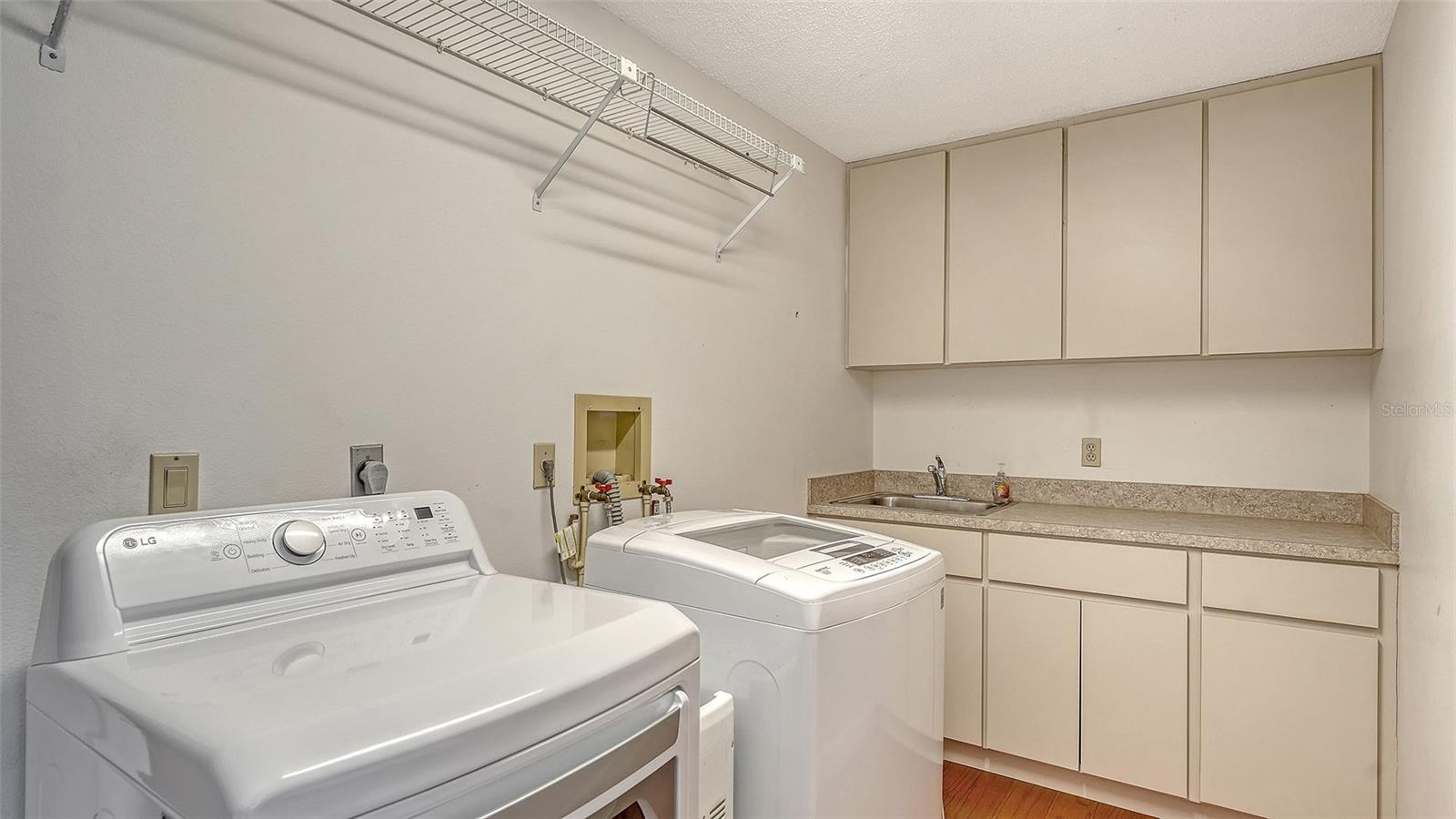 Image 32 of 48 For 5331 Dominica Circle