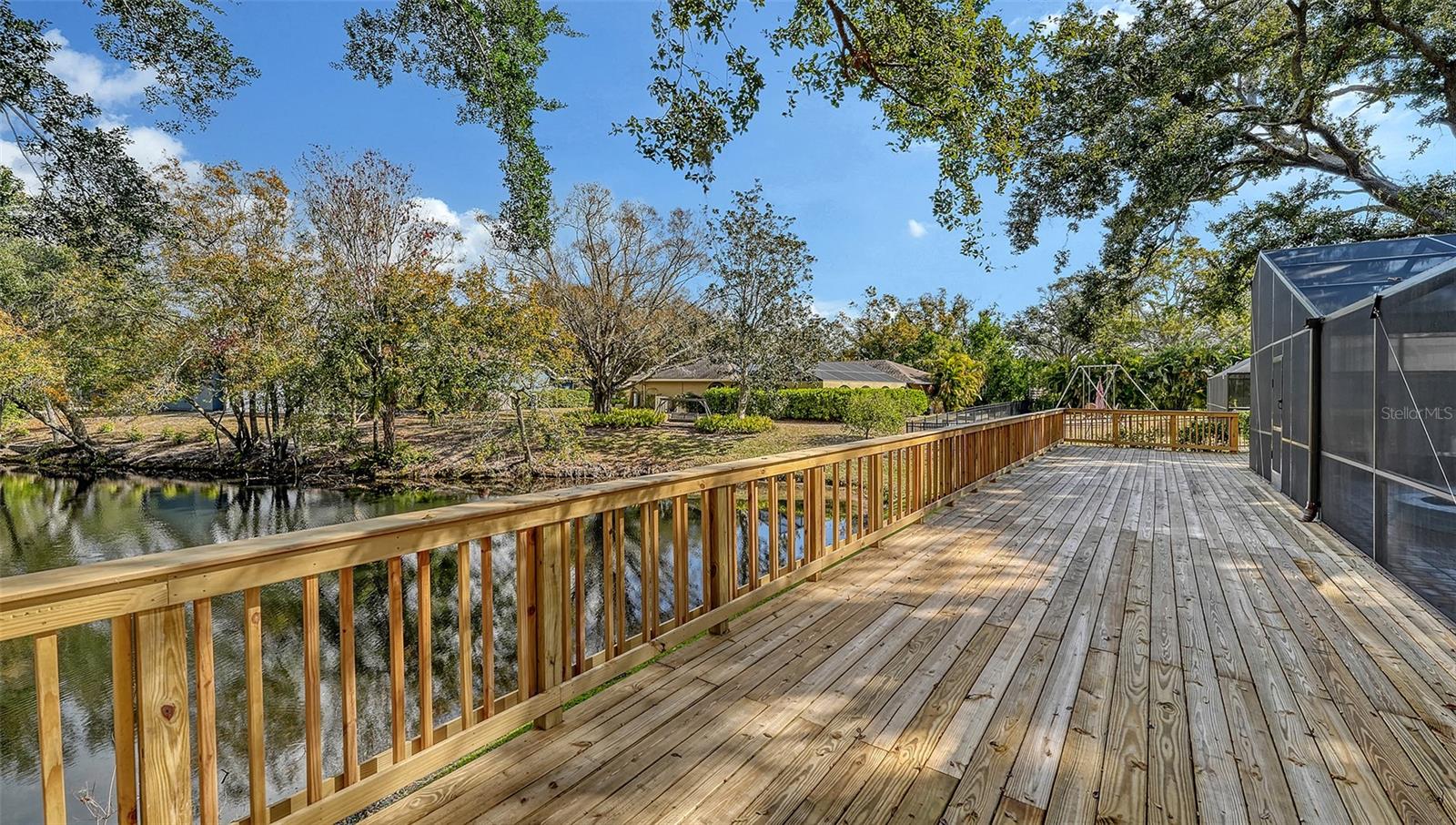 Image 4 of 48 For 5331 Dominica Circle