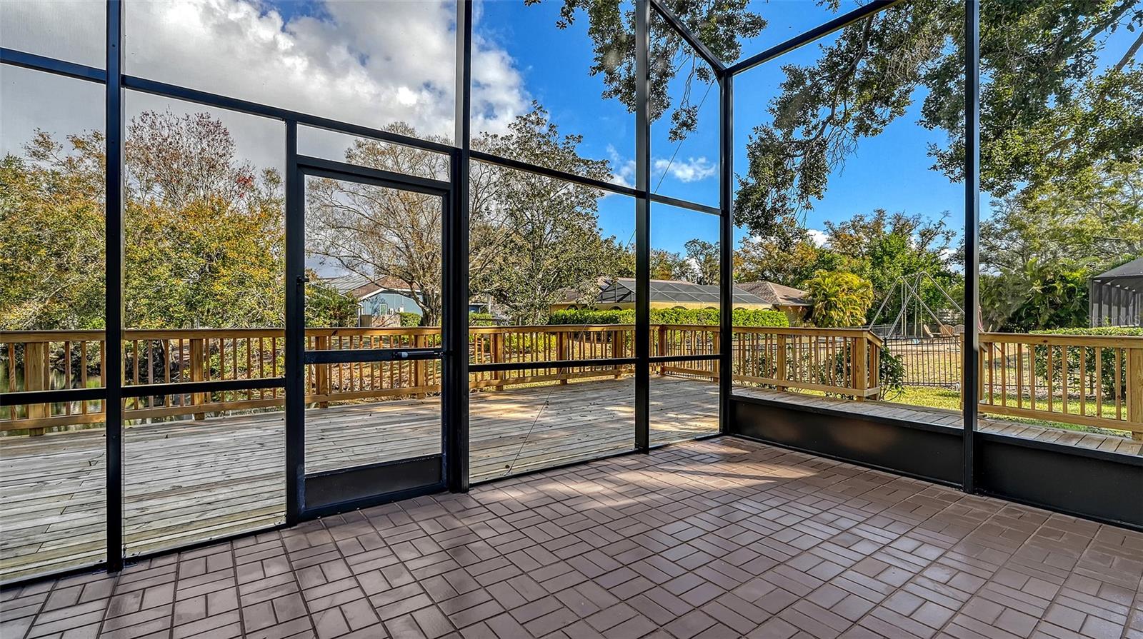 Image 42 of 48 For 5331 Dominica Circle