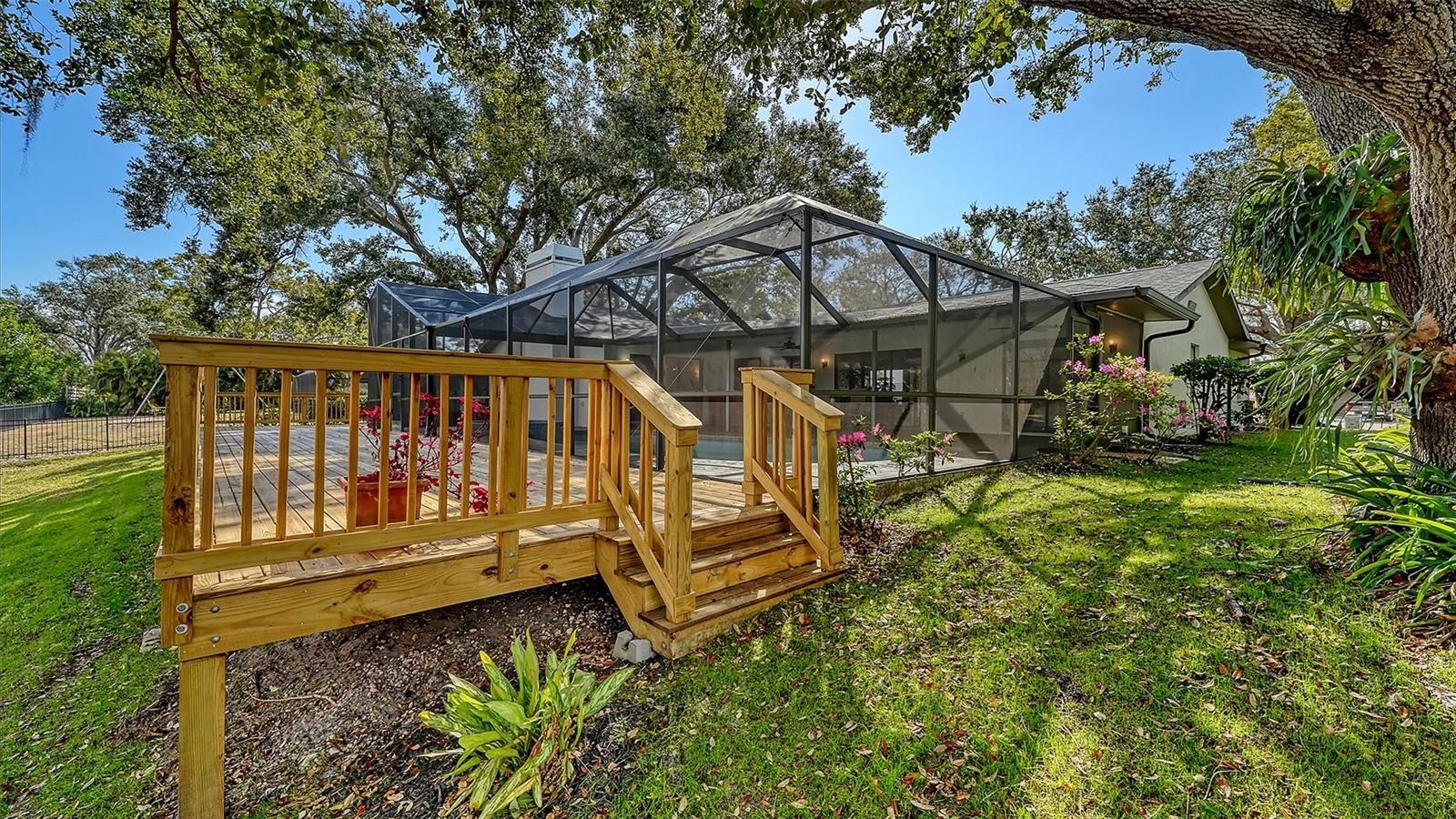 Image 44 of 48 For 5331 Dominica Circle