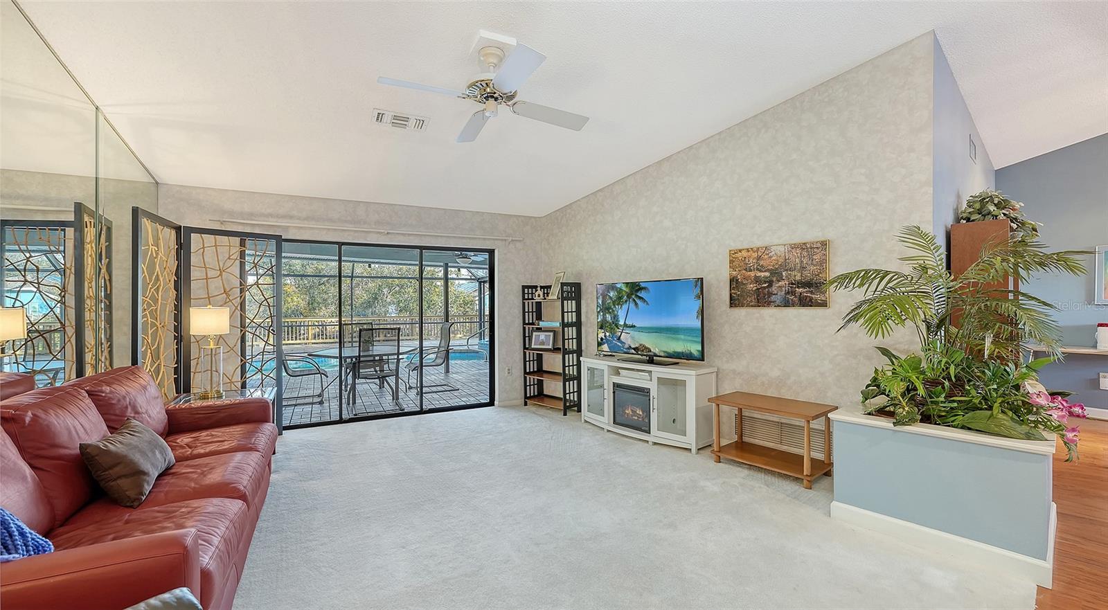 Image 8 of 48 For 5331 Dominica Circle