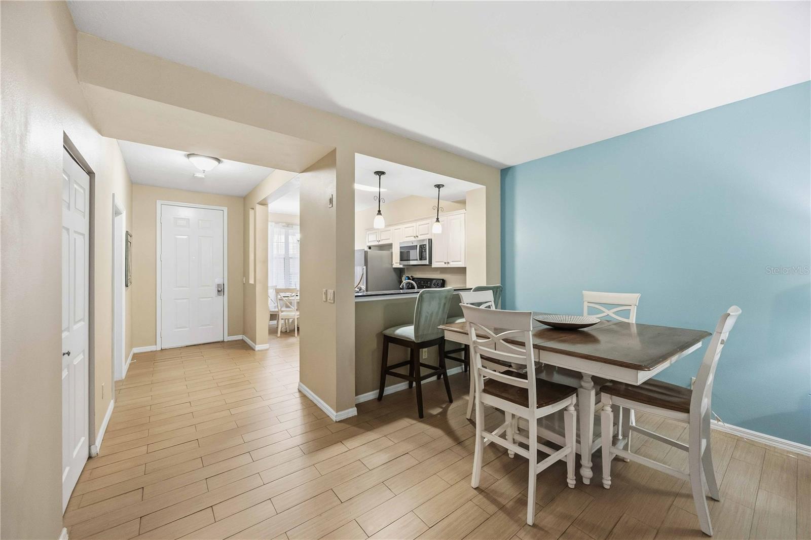 Image 3 of 40 For 3506 54th Drive W 103