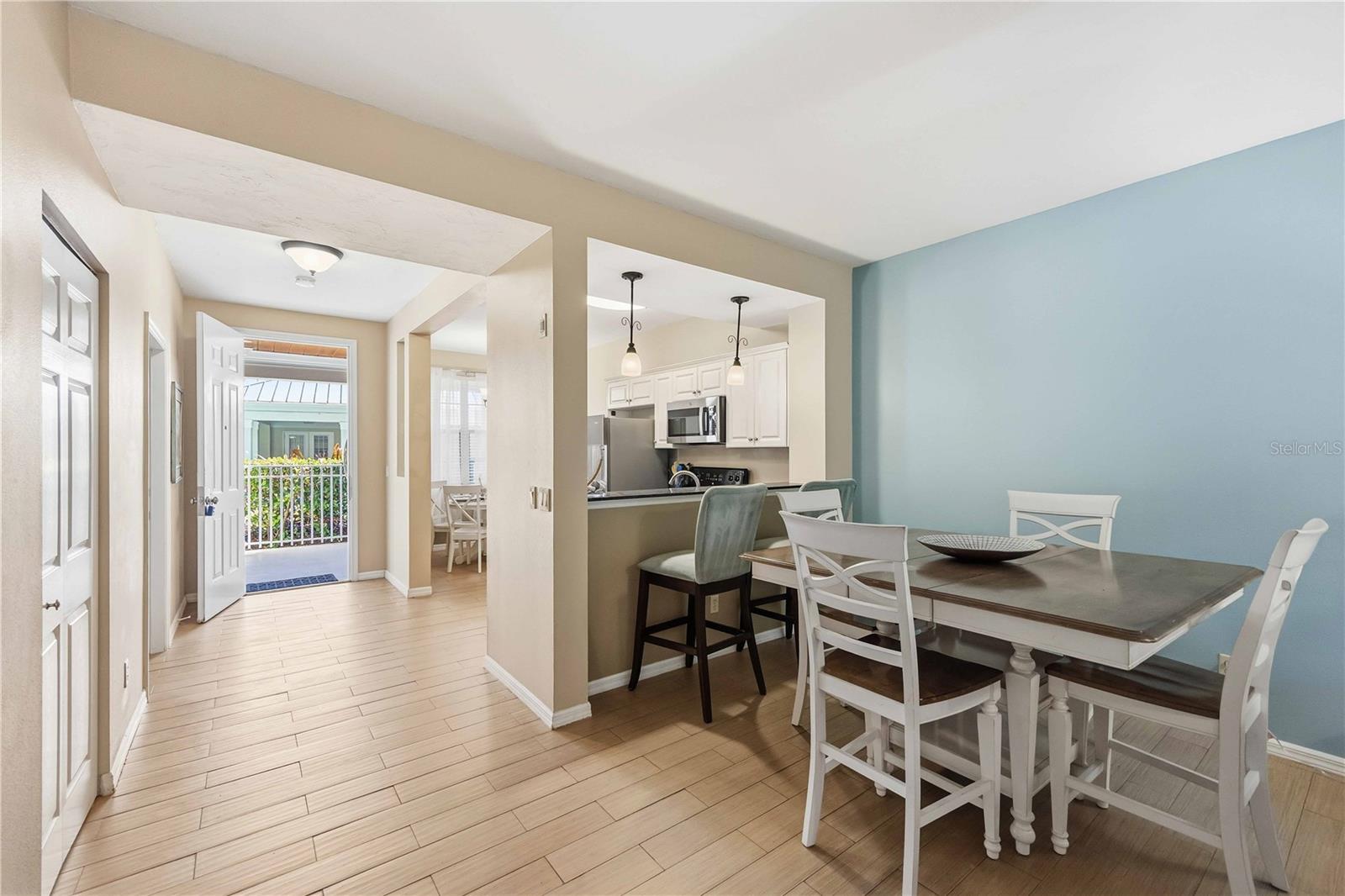 Image 8 of 40 For 3506 54th Drive W 103