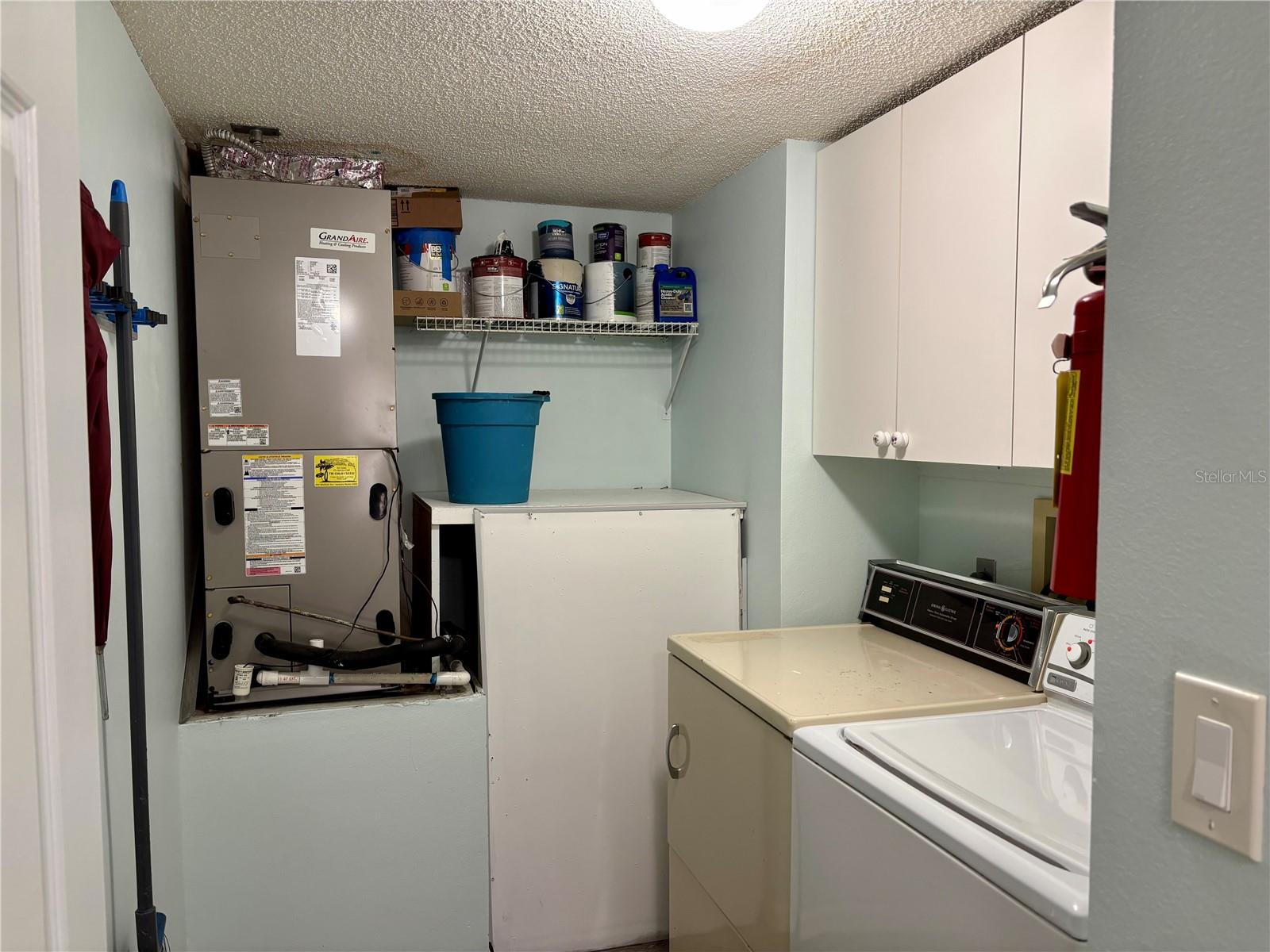 Image 19 of 32 For 6211 Timber Lake Drive B9