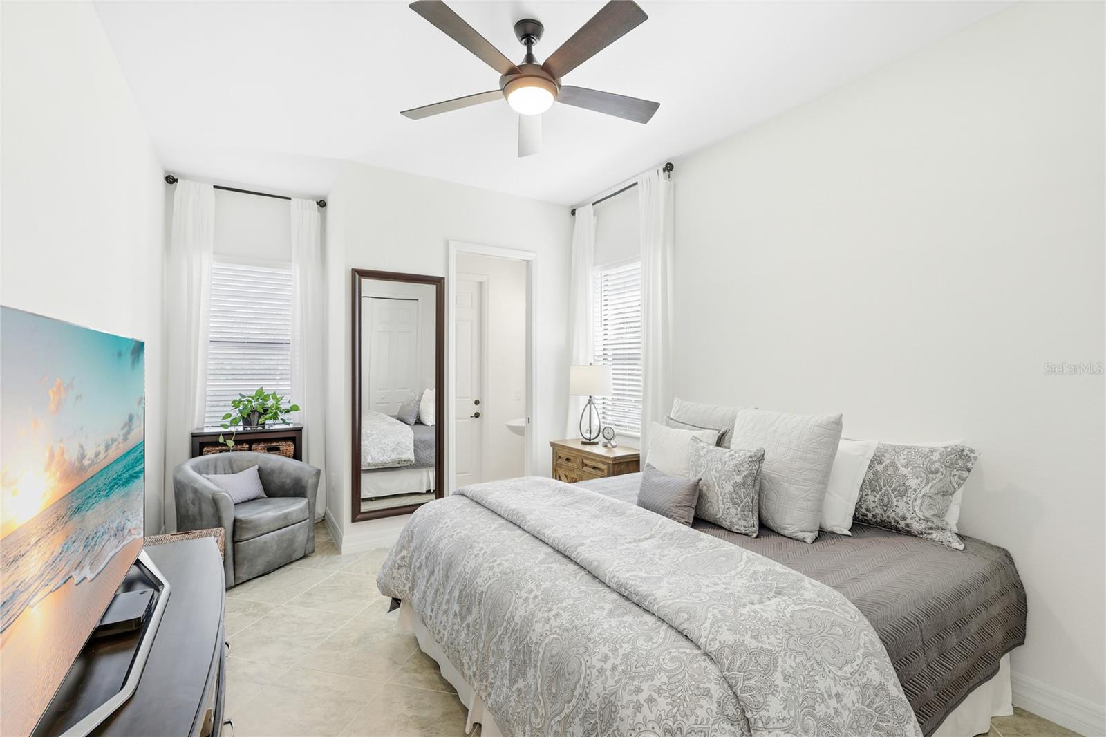 Image 18 of 55 For 20402 Passagio Drive