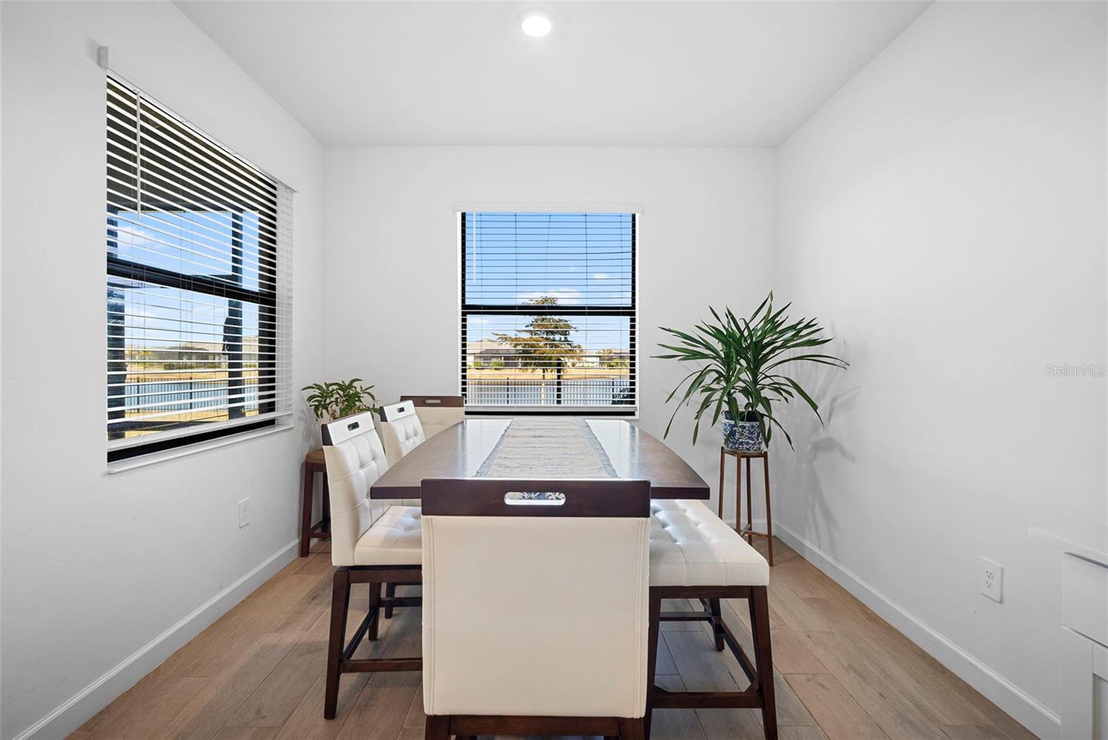 Image 17 of 68 For 15449 White Linen Drive