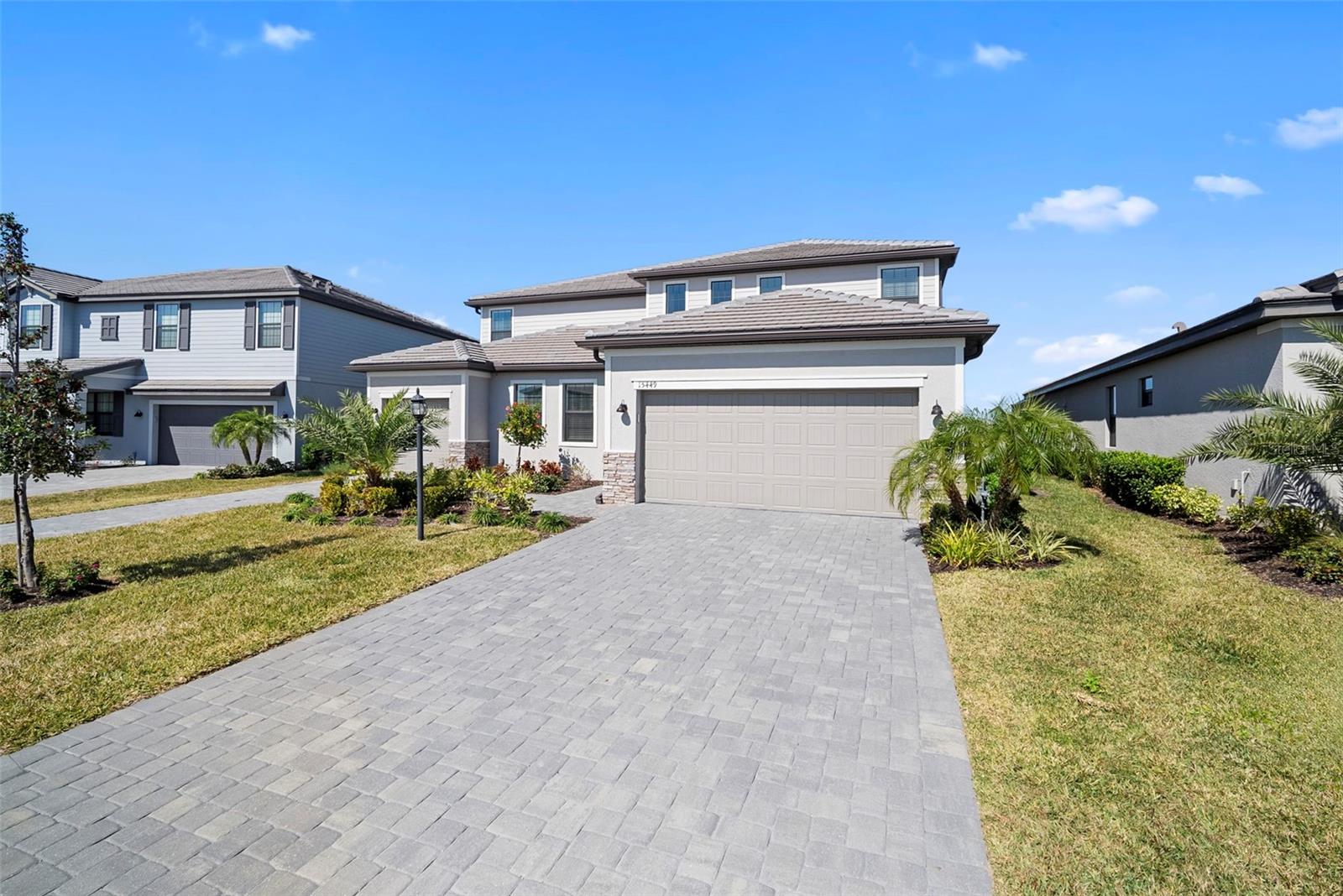 Image 3 of 68 For 15449 White Linen Drive