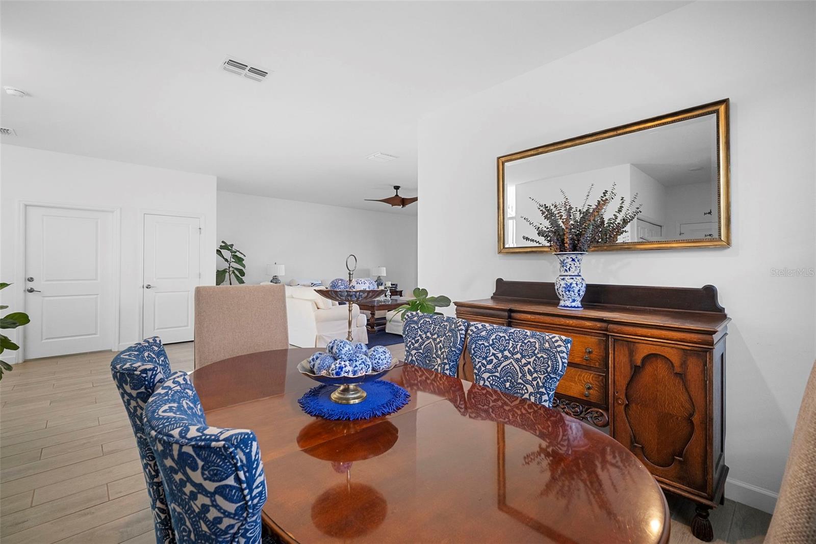 Image 8 of 68 For 15449 White Linen Drive