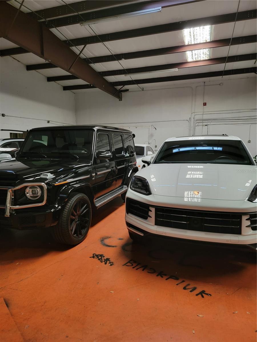 Listing photo id 4 for 1175 Washington Boulevard