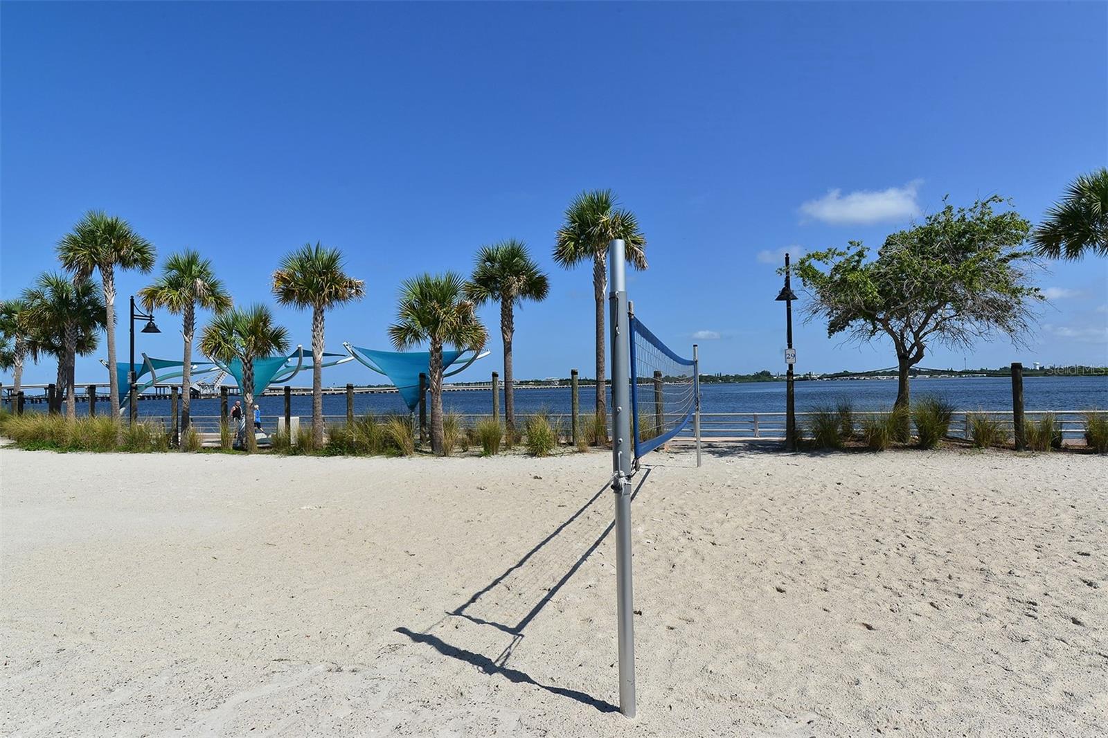 Image 27 of 33 For 1016 10th Avenue W