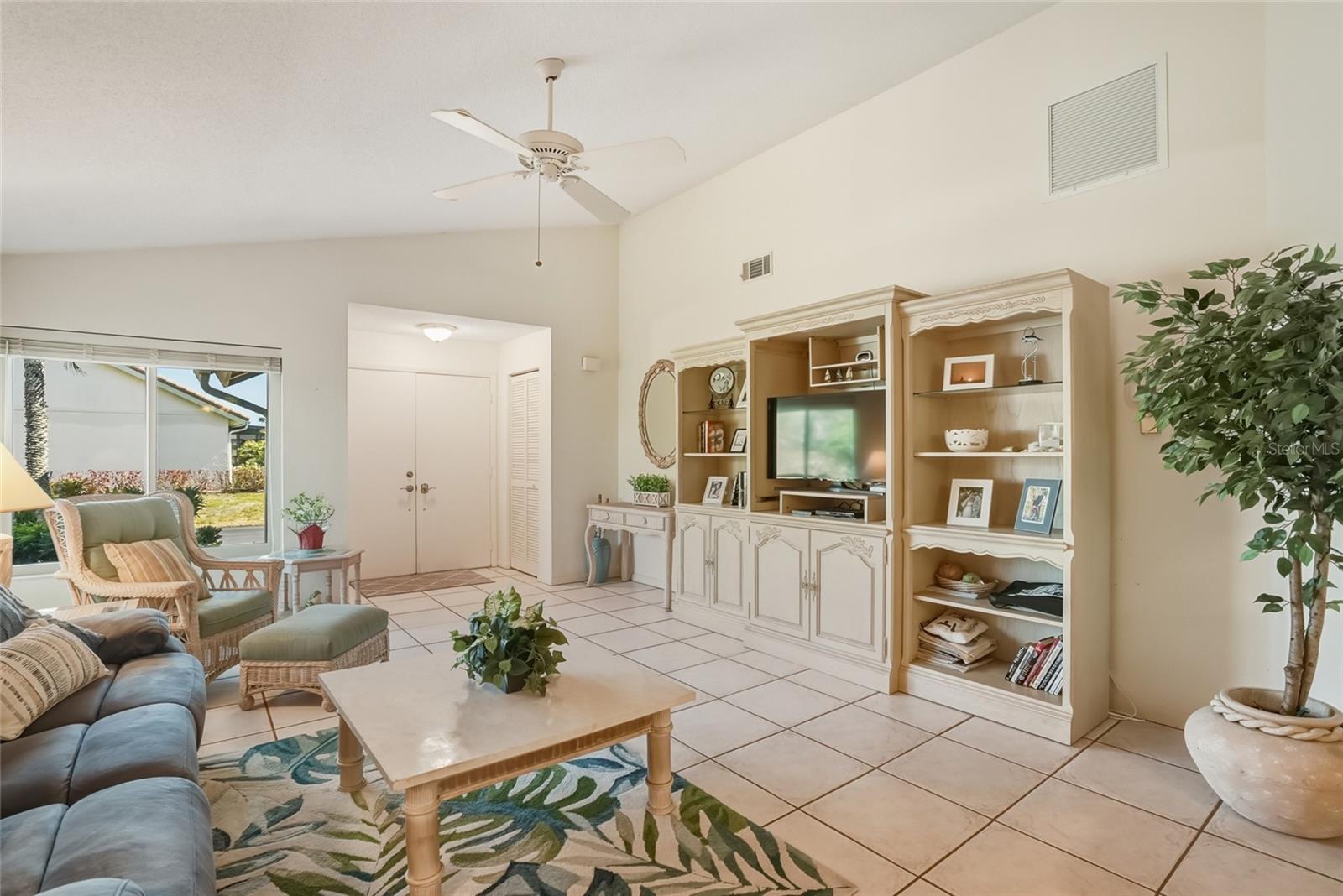 Image 14 of 34 For 79 Inlets Boulevard