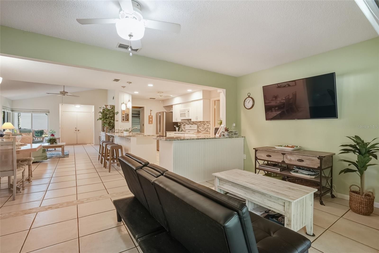 Image 20 of 34 For 79 Inlets Boulevard