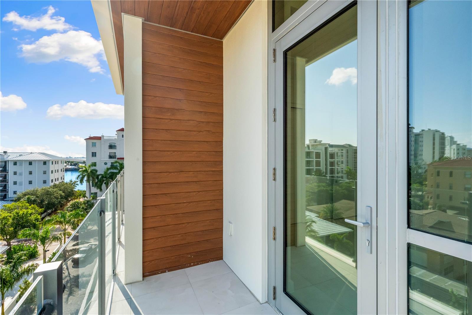 Image 27 of 57 For 111 Golden Gate Point 403