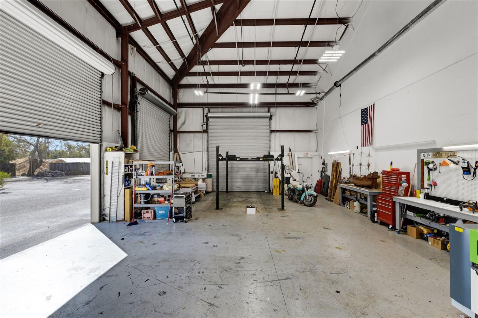 Image 11 of 22 For 4430 Mcashton Street 201