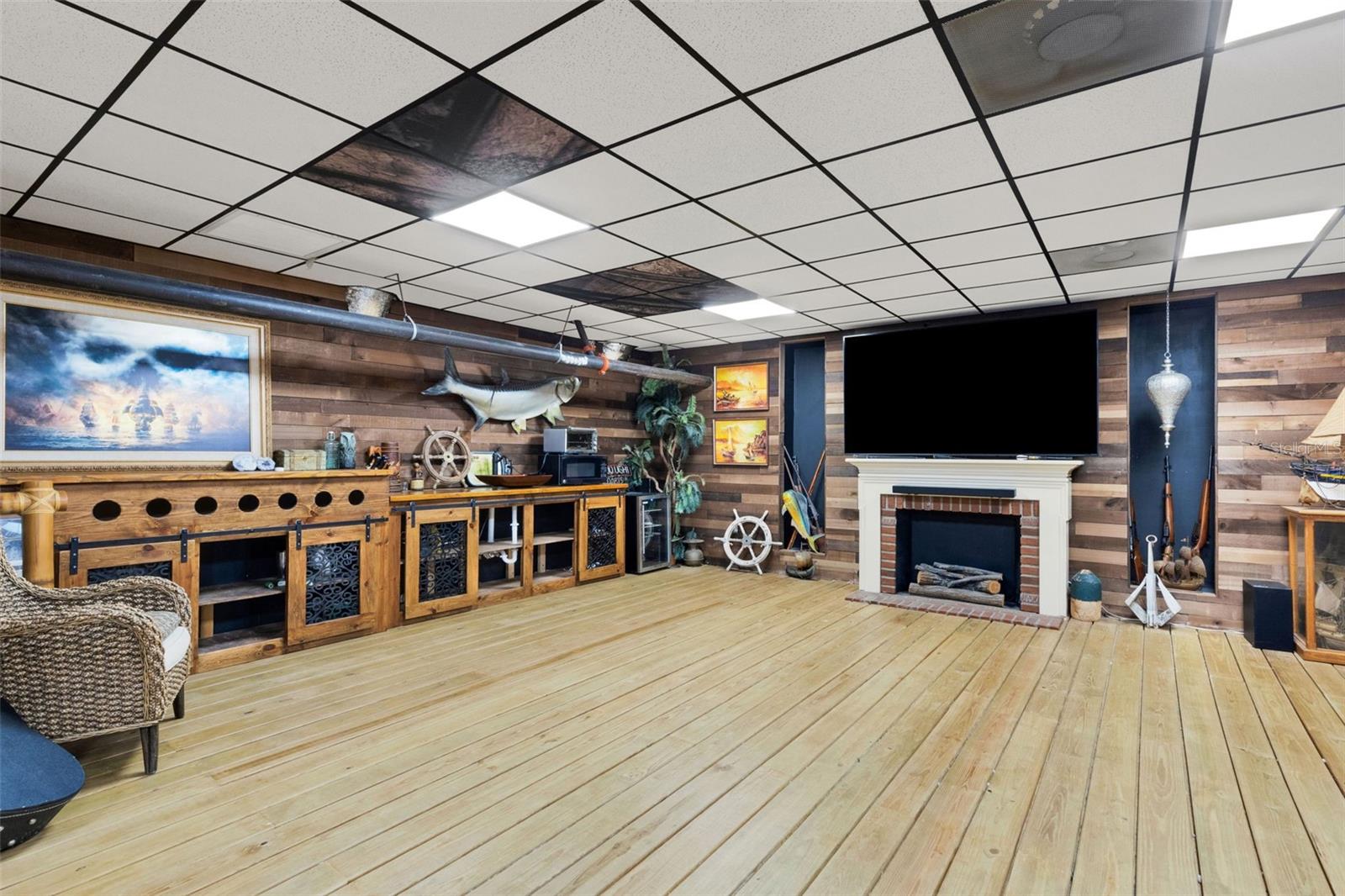 Image 17 of 22 For 4430 Mcashton Street 201