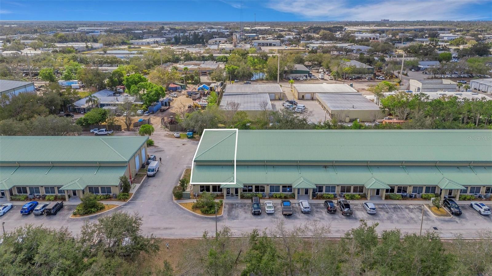 Image 2 of 22 For 4430 Mcashton Street 201