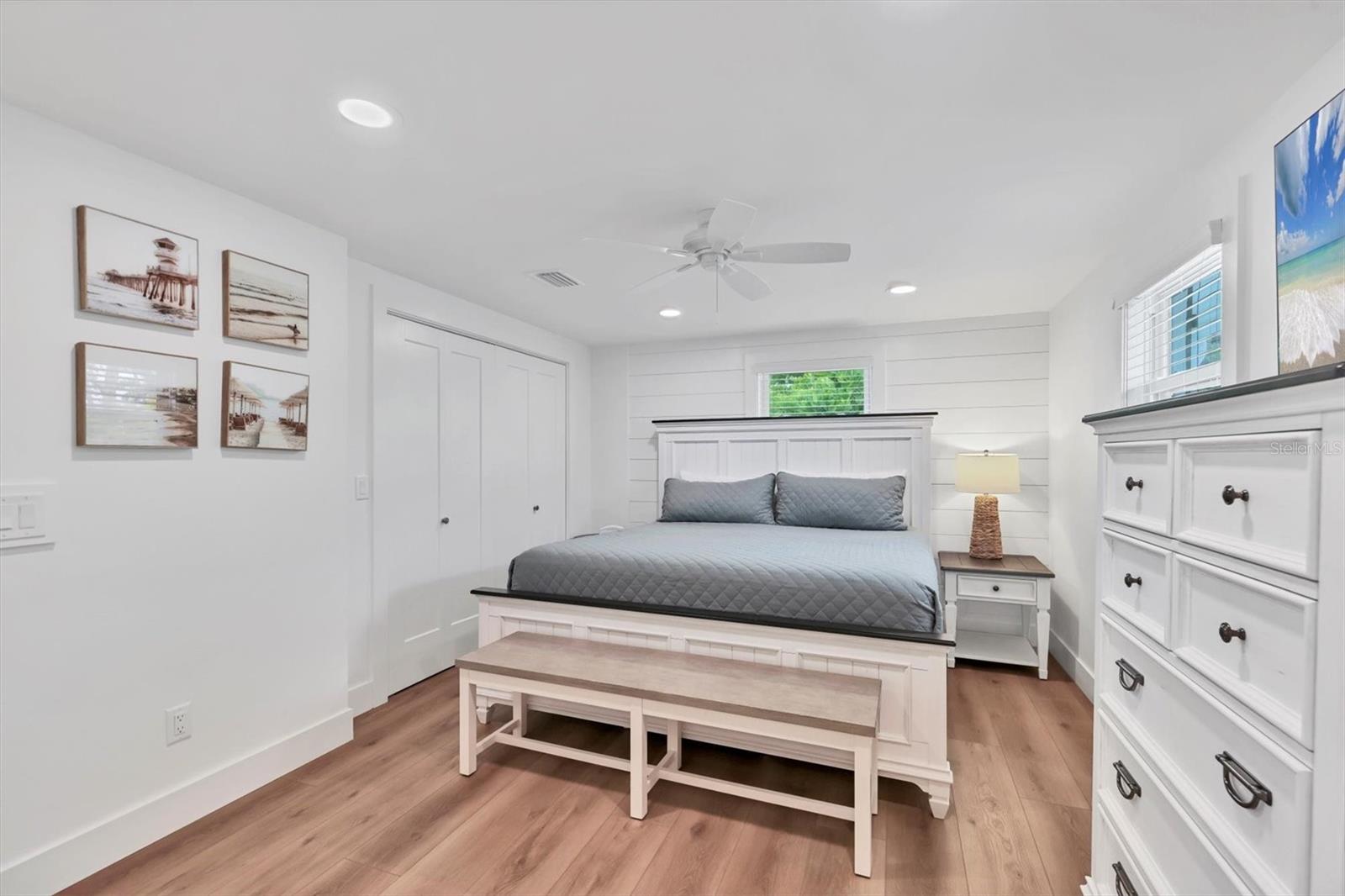 Image 31 of 66 For 270 Gladiolus Street