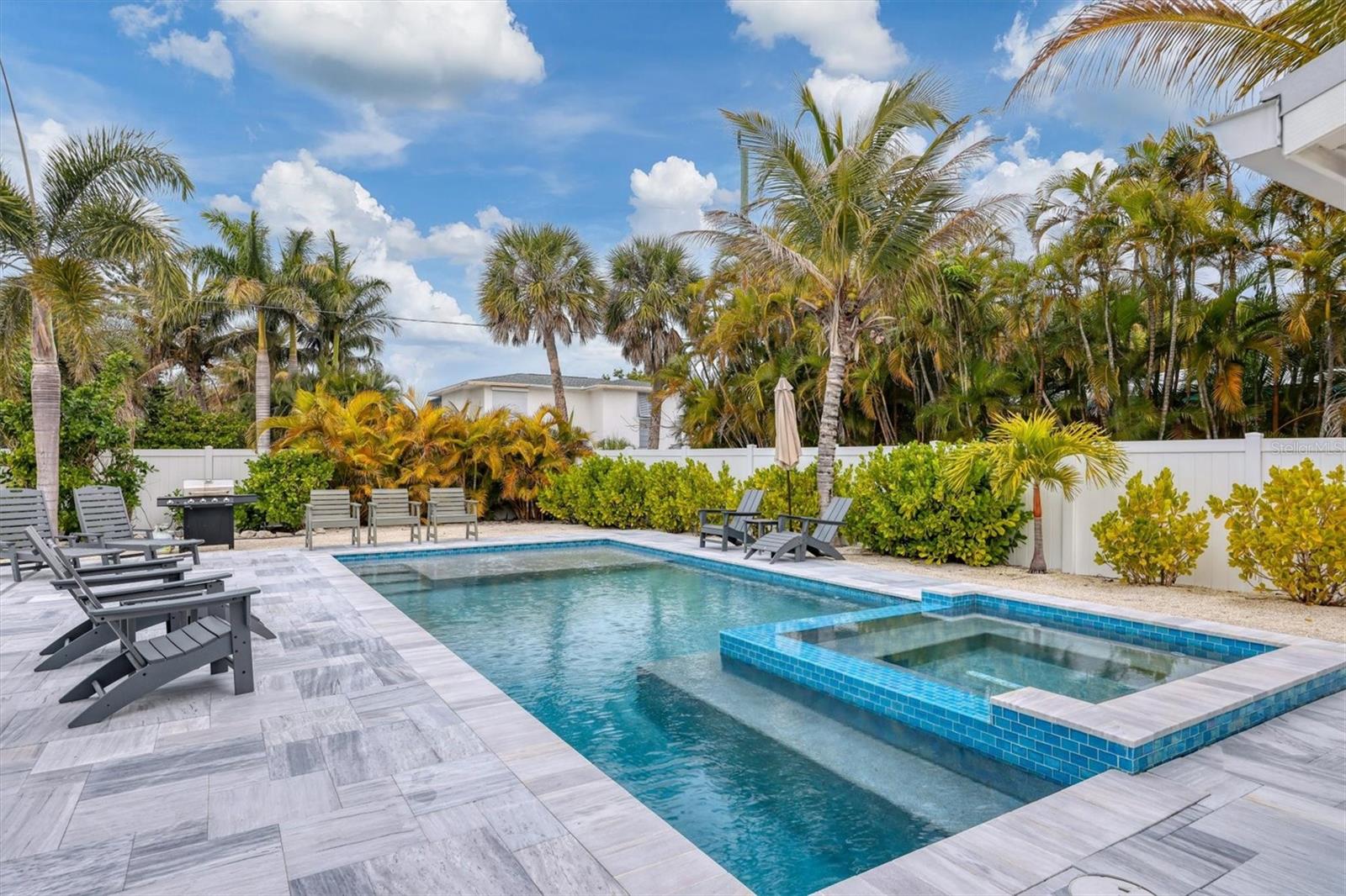 Image 51 of 66 For 270 Gladiolus Street