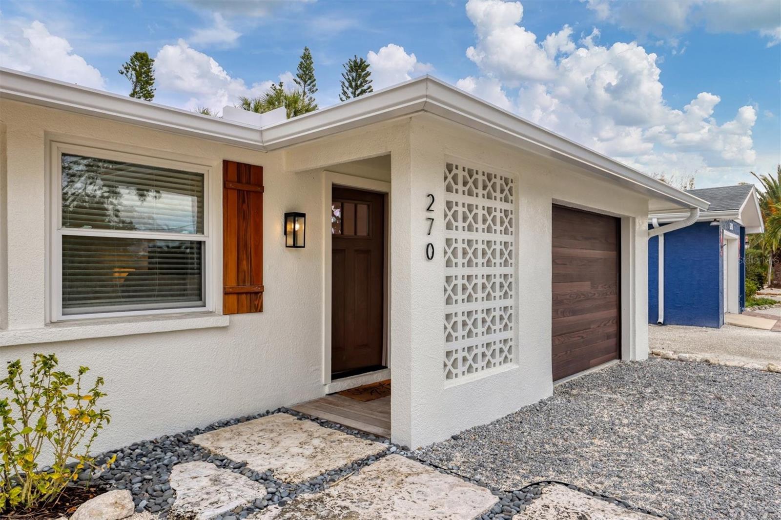 Image 6 of 66 For 270 Gladiolus Street