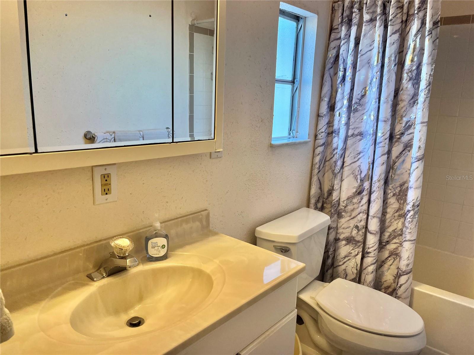 Image 22 of 45 For 5707 45th Street E 59