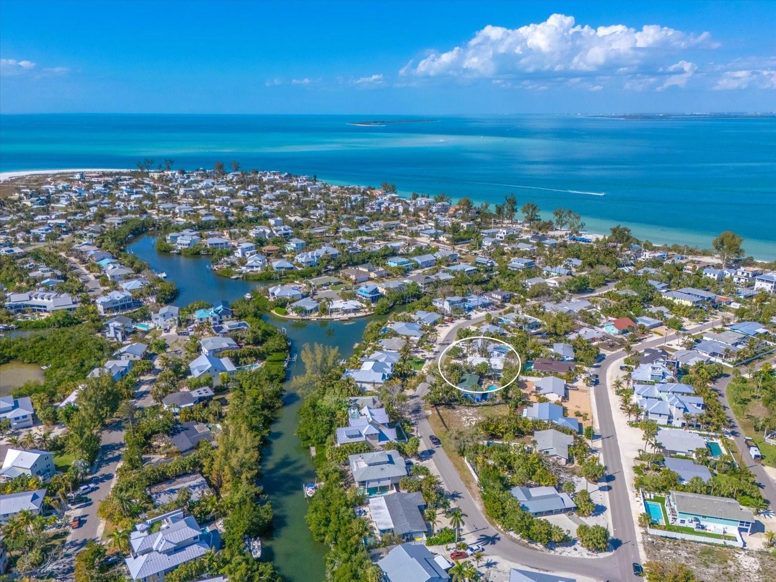 Image 27 of 39 For 216 Gladiolus Street