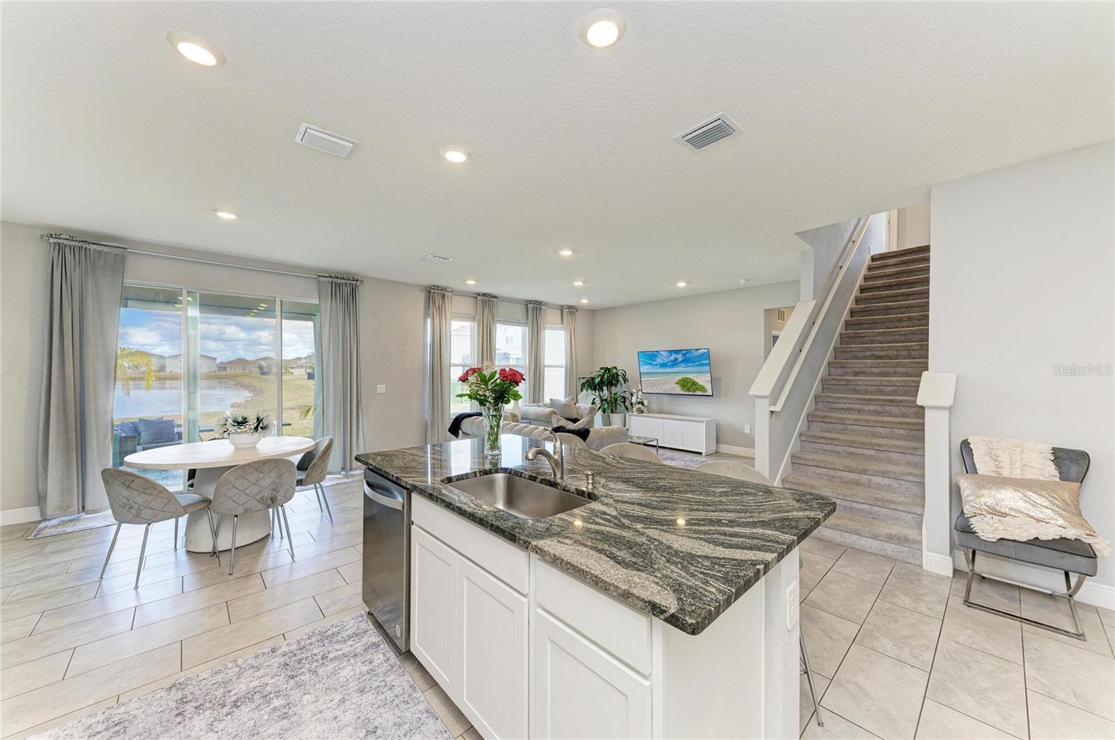 Image 15 of 54 For 5238 Grove Mill Loop