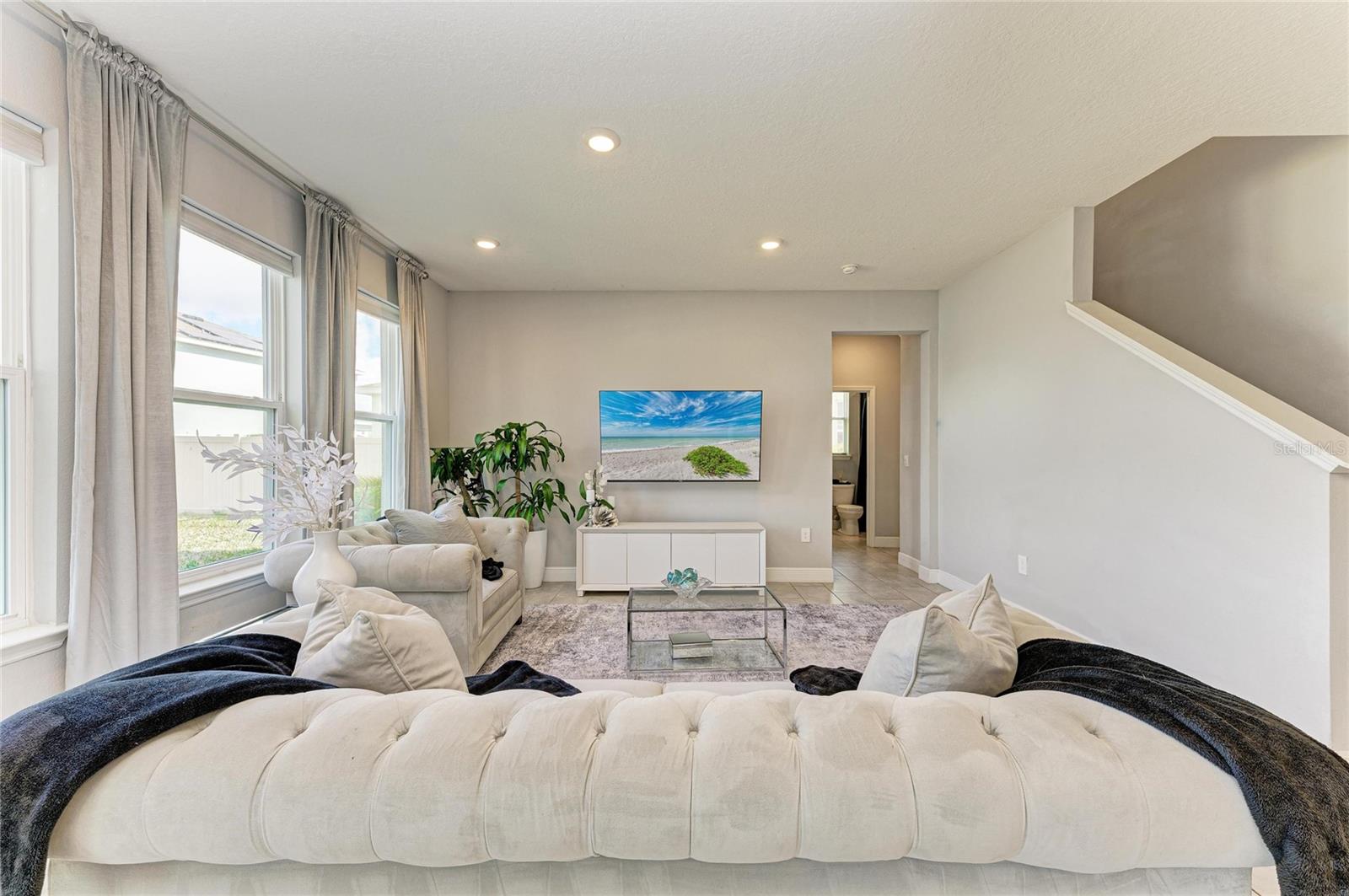 Image 19 of 54 For 5238 Grove Mill Loop