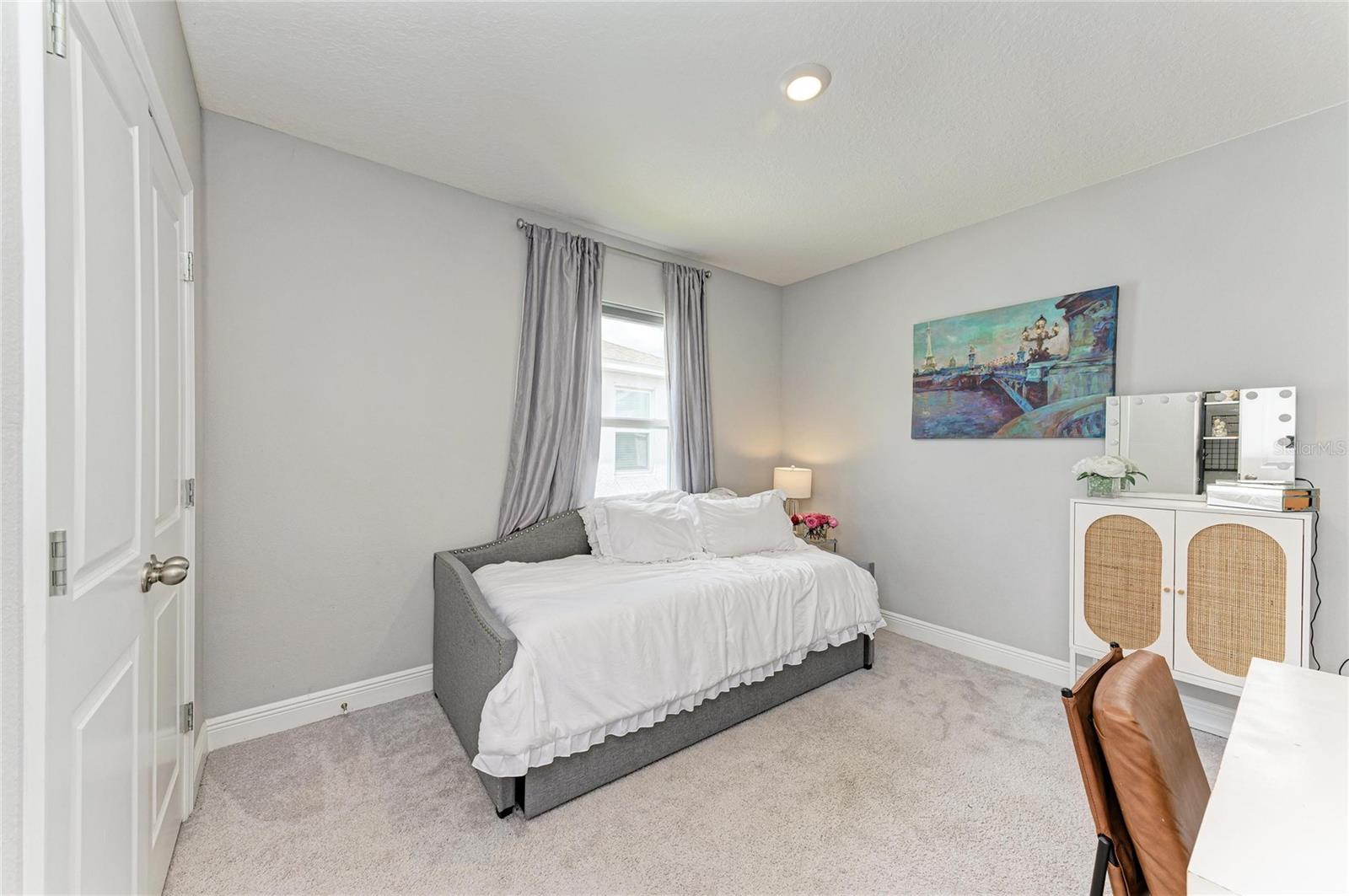 Image 34 of 54 For 5238 Grove Mill Loop