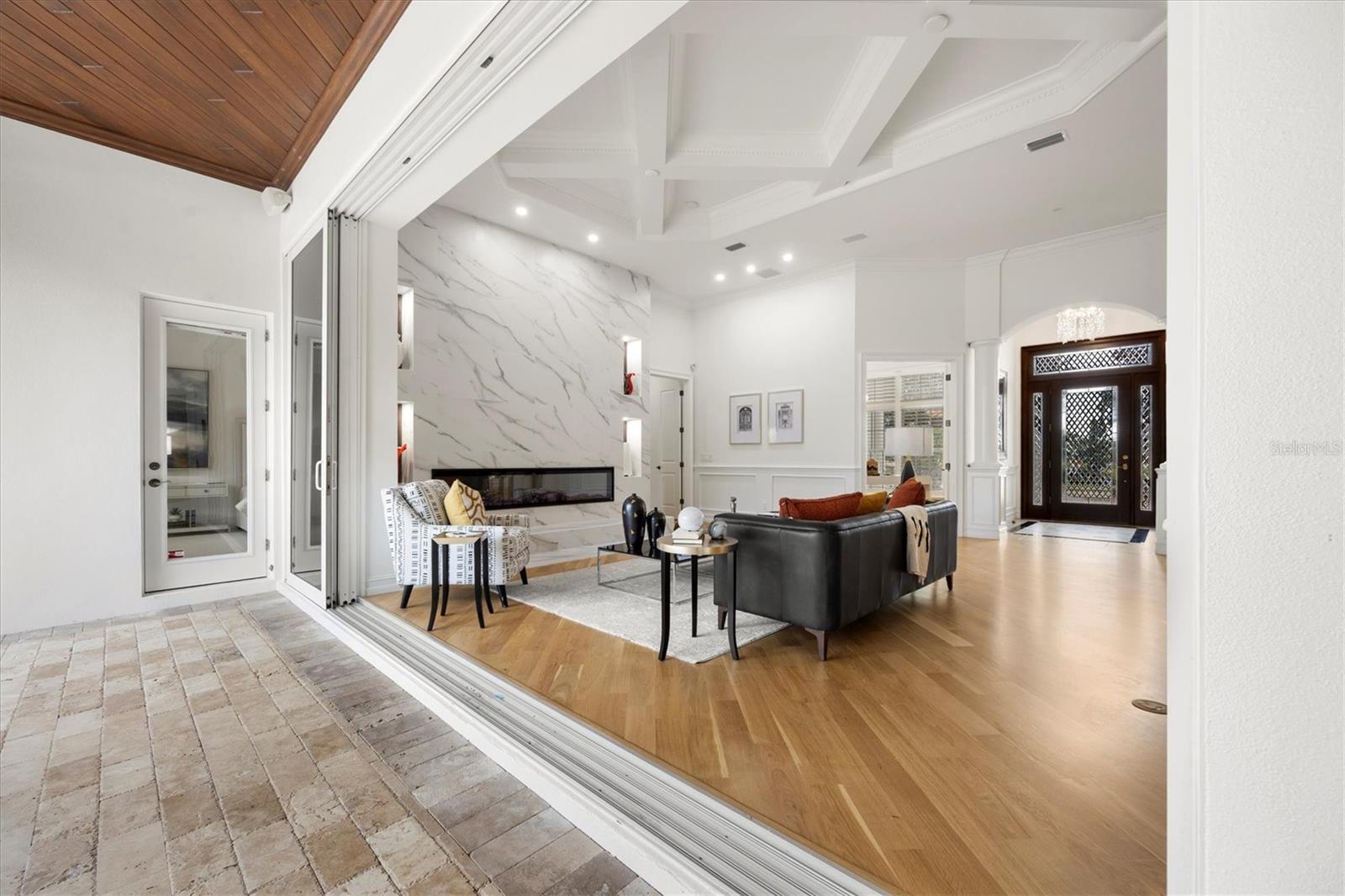 Image 15 of 79 For 7921 Waterton Lane